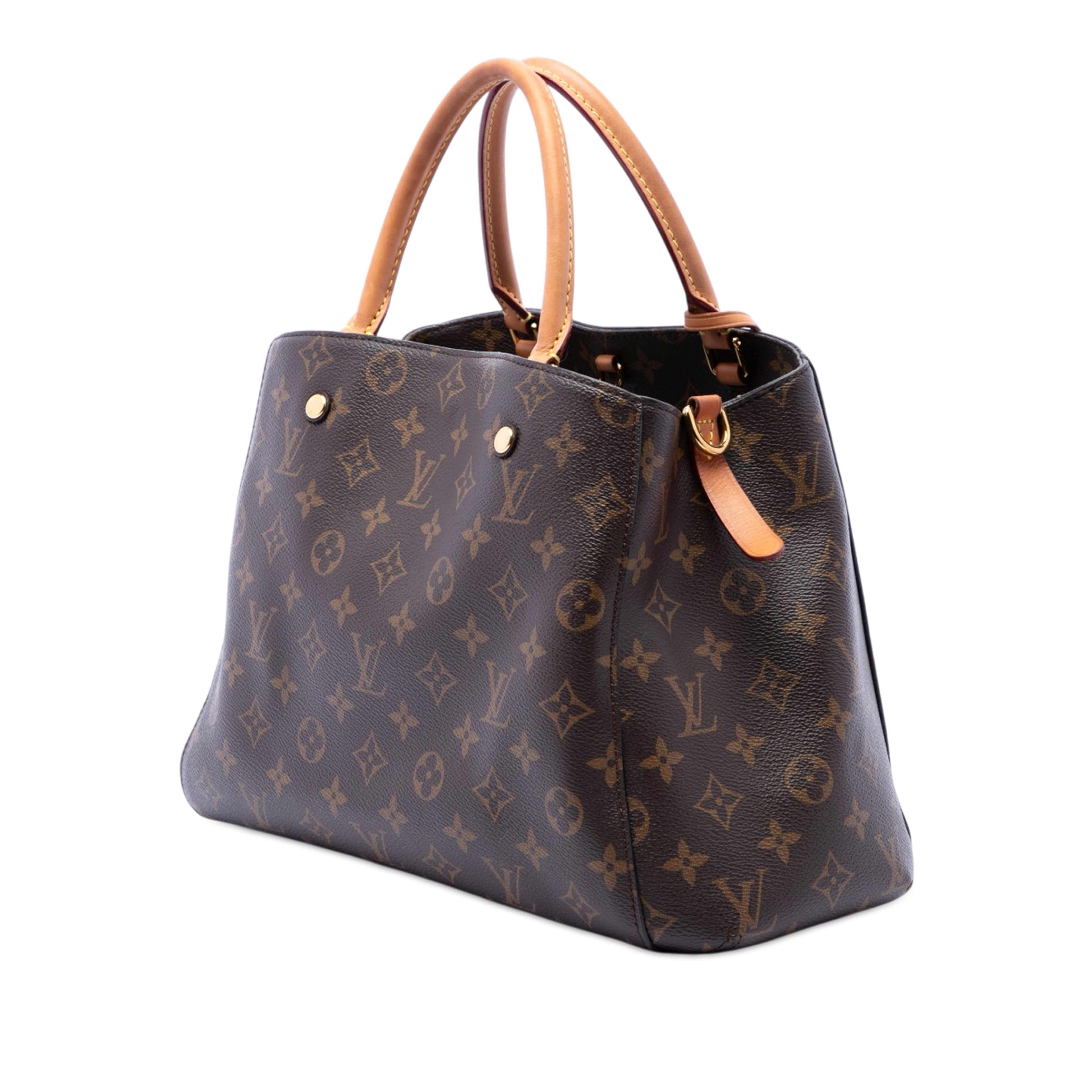 Louis Vuitton Monogram Montaigne Mm, från Luxclusif, i färgen brown. Klicka för att öppna bilden i stort format