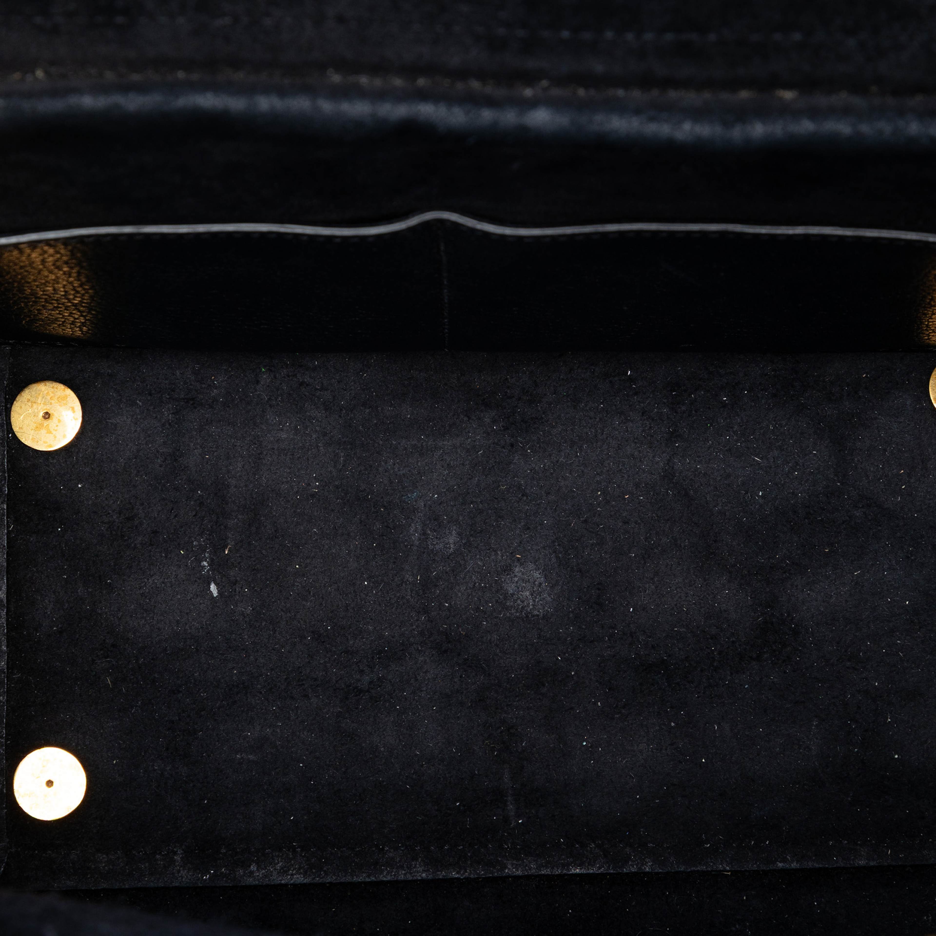 Celine Mini Grained Calfskin Belt Bag, från Luxclusif, i färgen black. Klicka för att öppna bilden i stort format