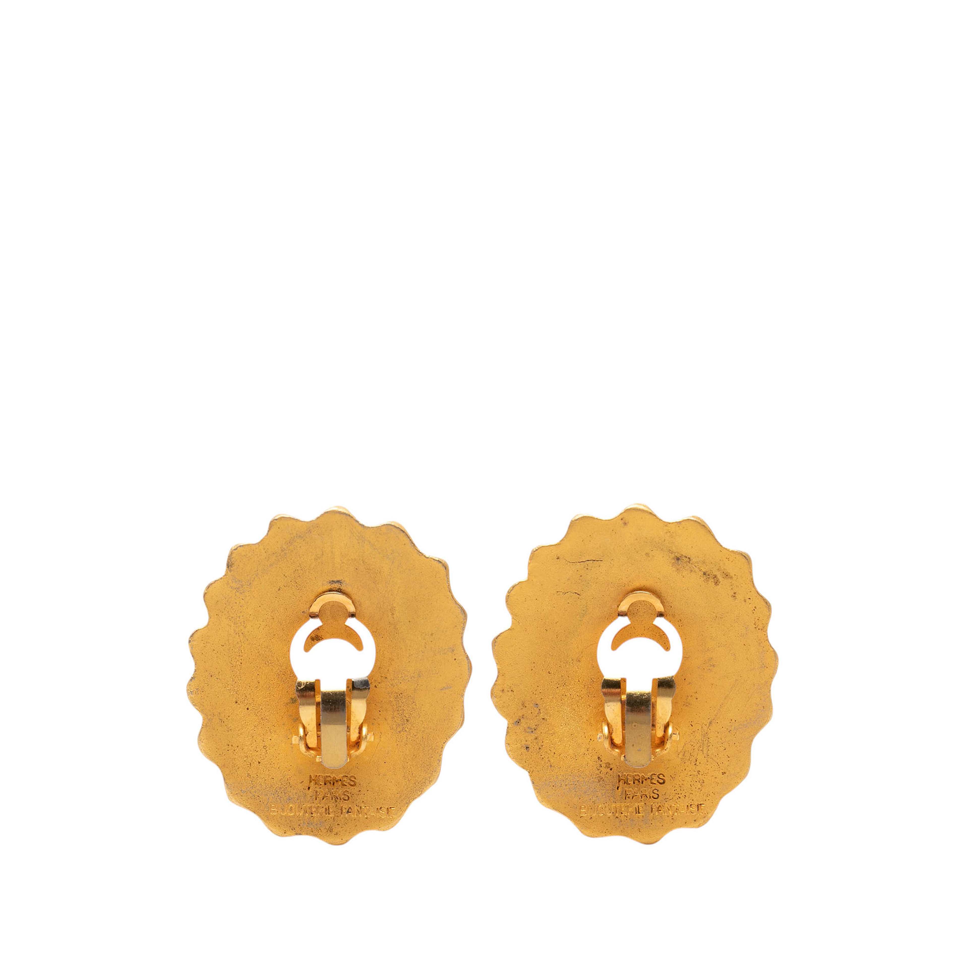 Hermès Gold Plated Sun Clip On Earrings, från Luxclusif, i färgen guld. Klicka för att öppna bilden i stort format