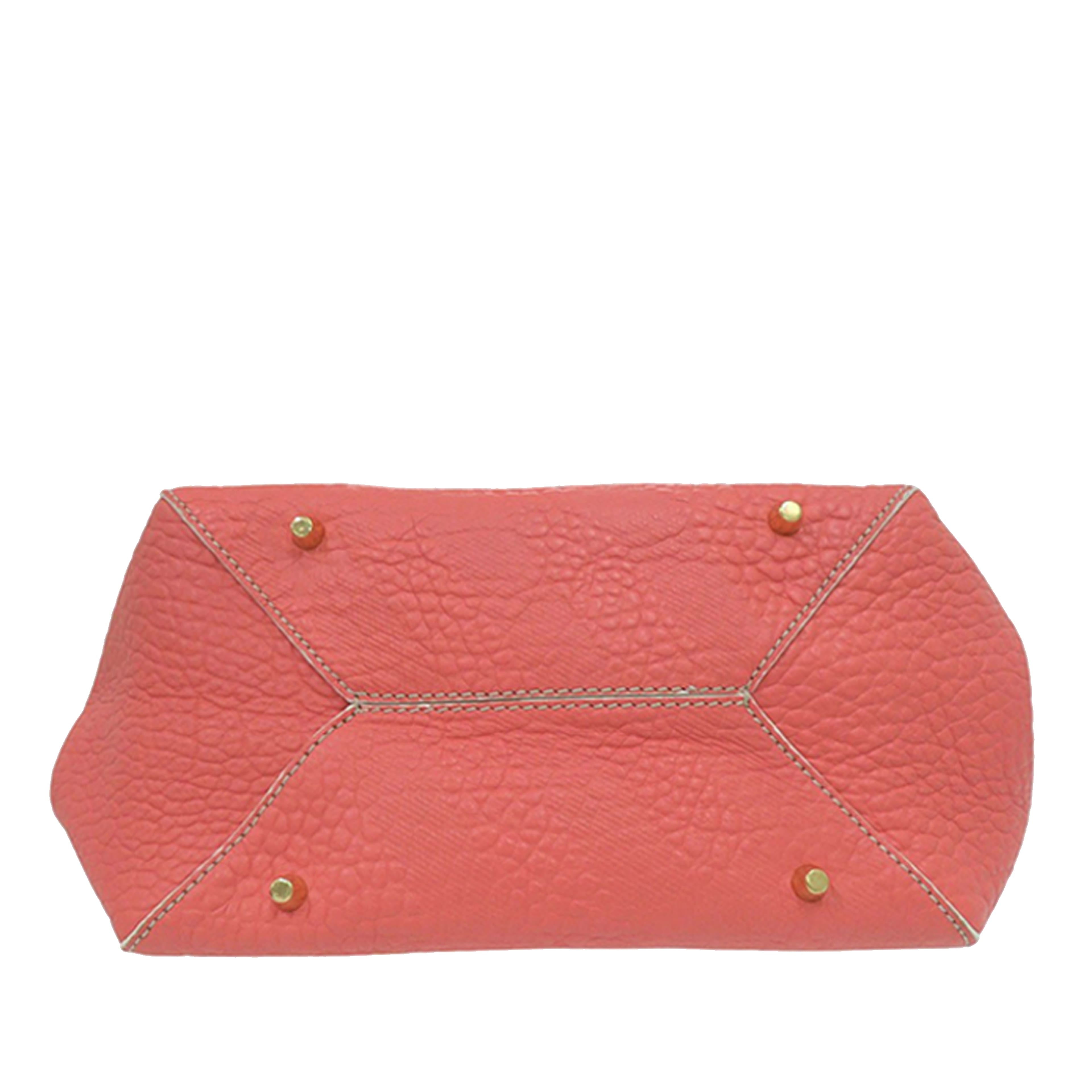 Burberry Small Embossed Grain Check Canterbury Tote, från Luxclusif, i färgen blush. Klicka för att öppna bilden i stort format