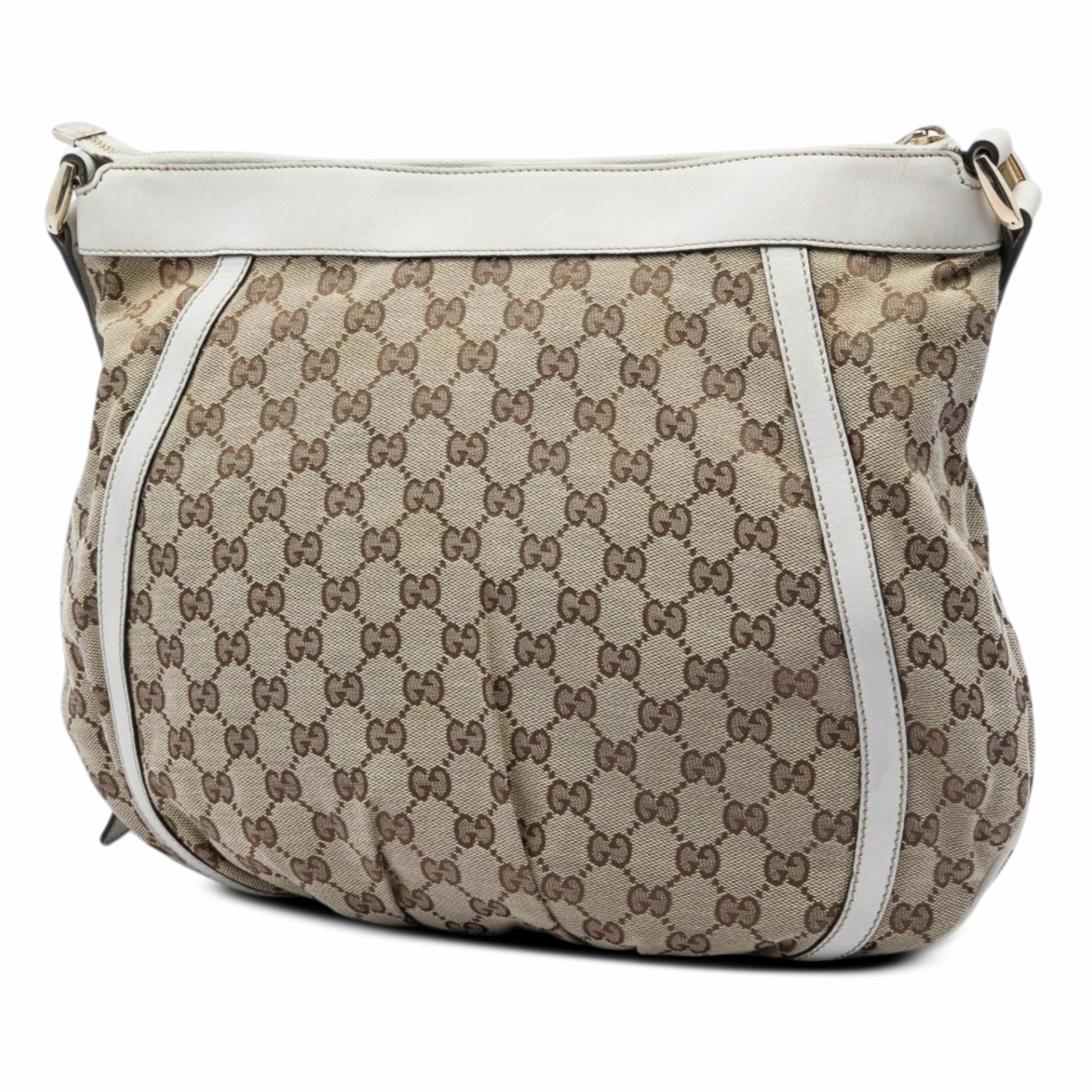 Gucci Gg Canvas Abbey D Ring Crossbody, från Luxclusif, i färgen beige. Klicka för att öppna bilden i stort format