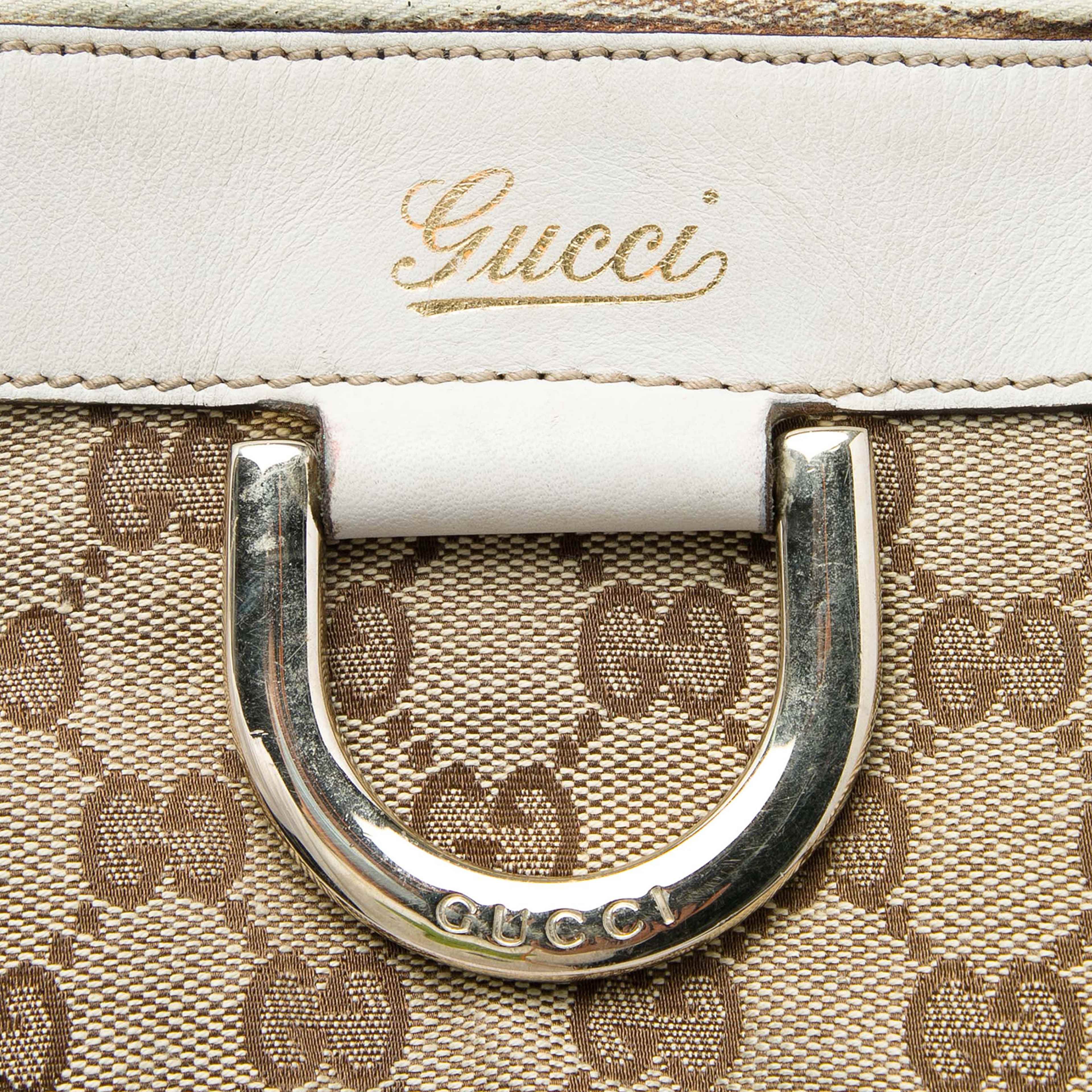 Gucci Gg Canvas Abbey D Ring Crossbody, från Luxclusif, i färgen beige. Klicka för att öppna bilden i stort format