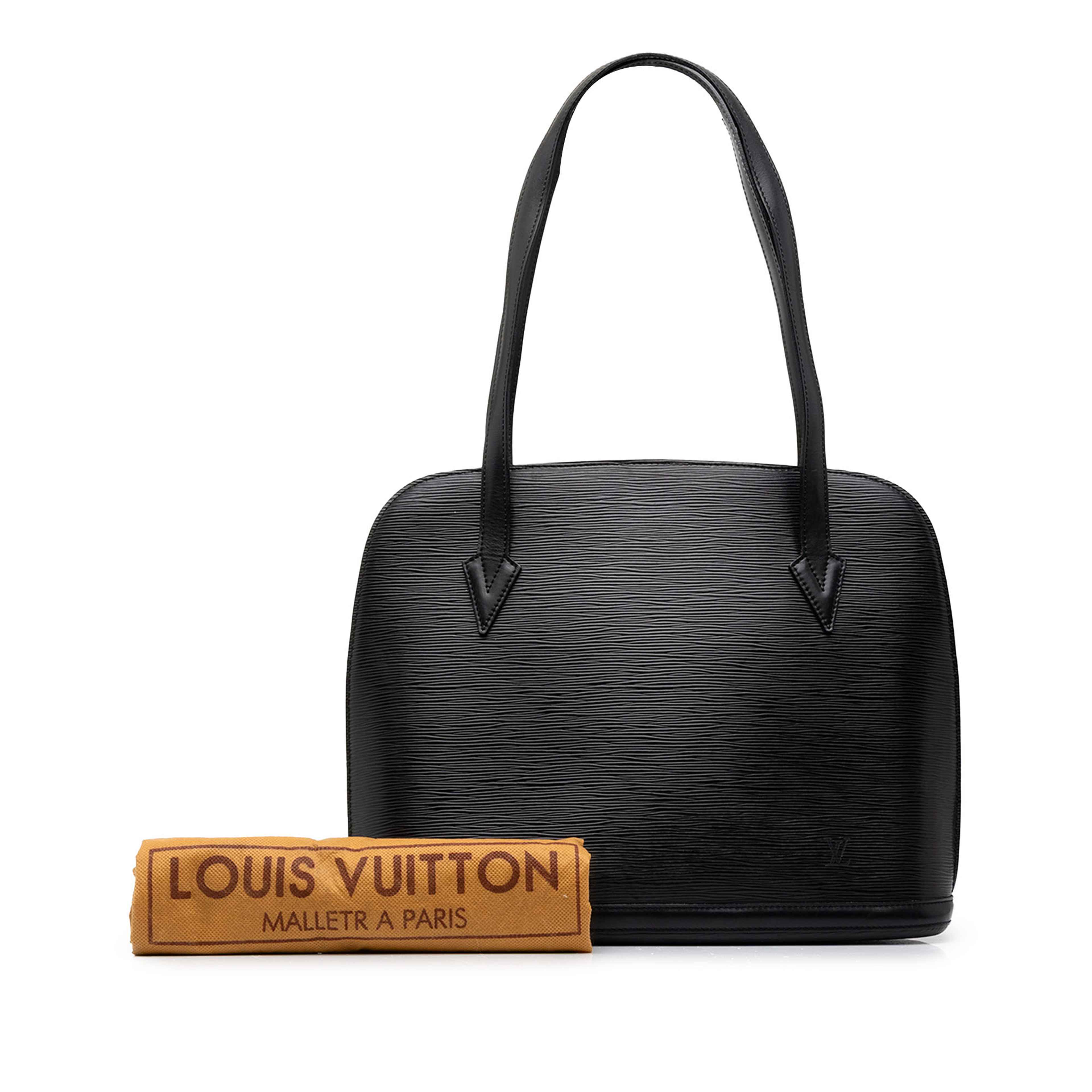 Louis Vuitton Epi Lussac, från Luxclusif, i färgen svart. Klicka för att öppna bilden i stort format