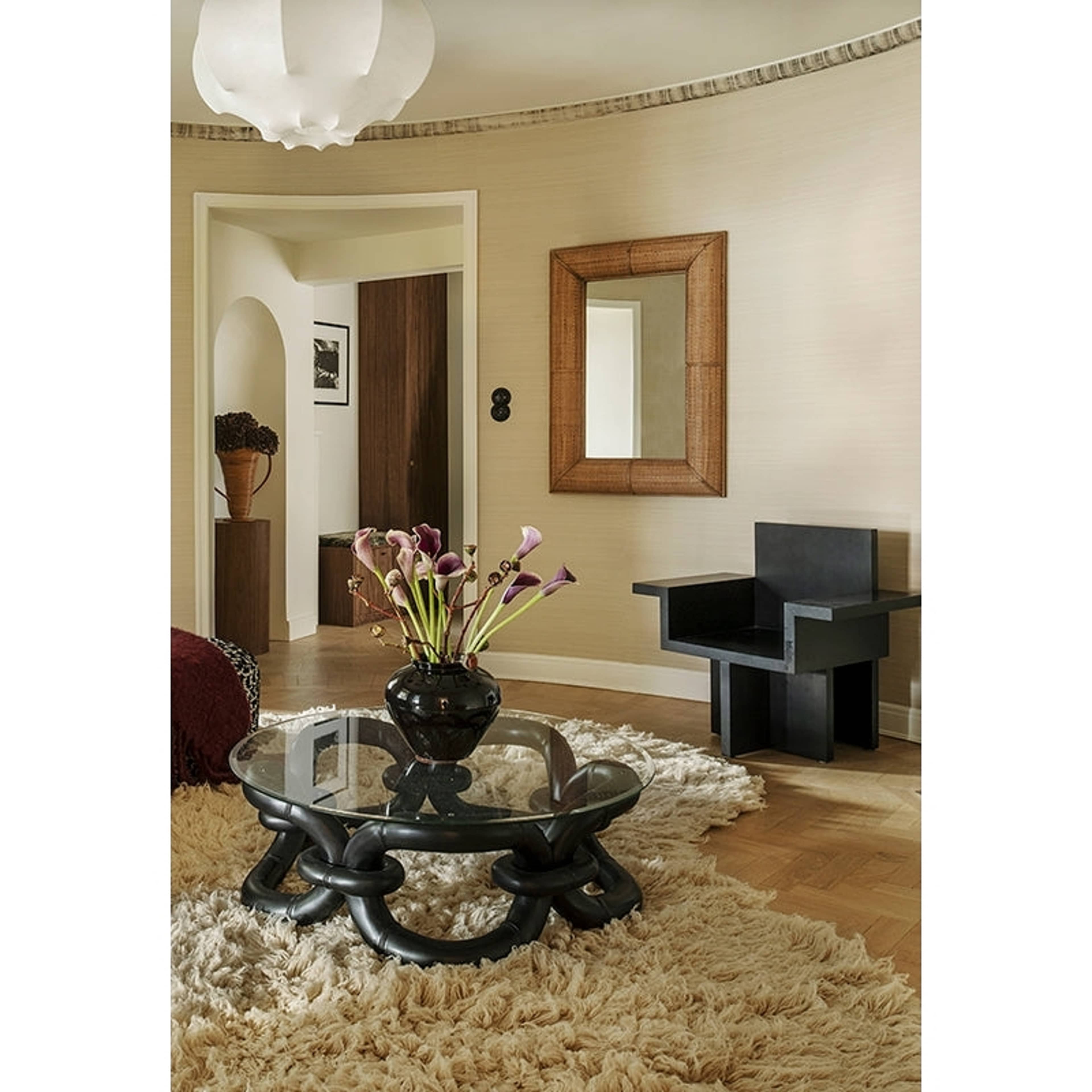 Residue Shaggy Ullmatta Oatmeal 235x350 cm, från Layered, i färgen oatmeal. Klicka för att öppna bilden i stort format