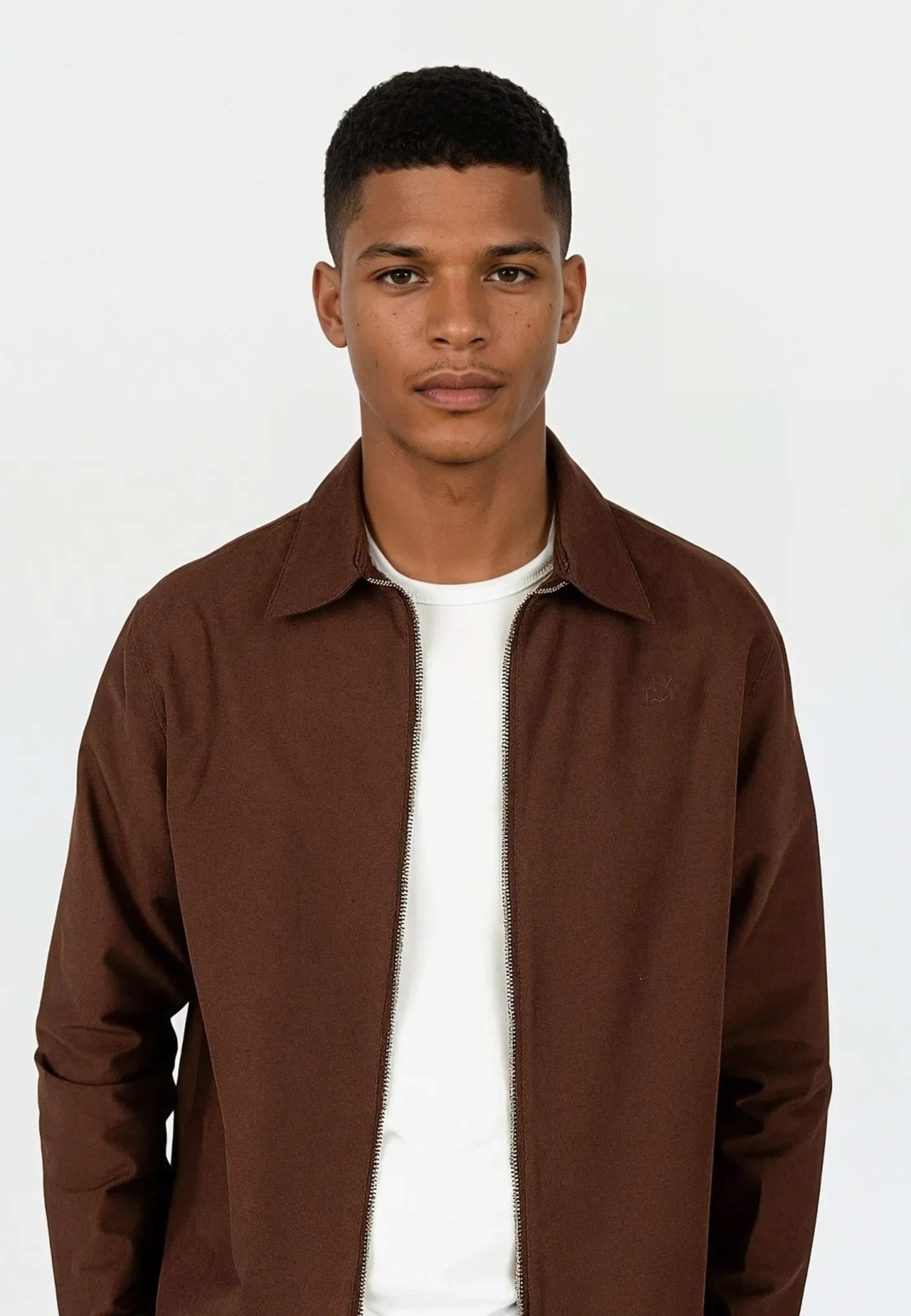 Aden Oxford Zip, från Ciszere, i färgen brown. Klicka för att öppna bilden i stort format