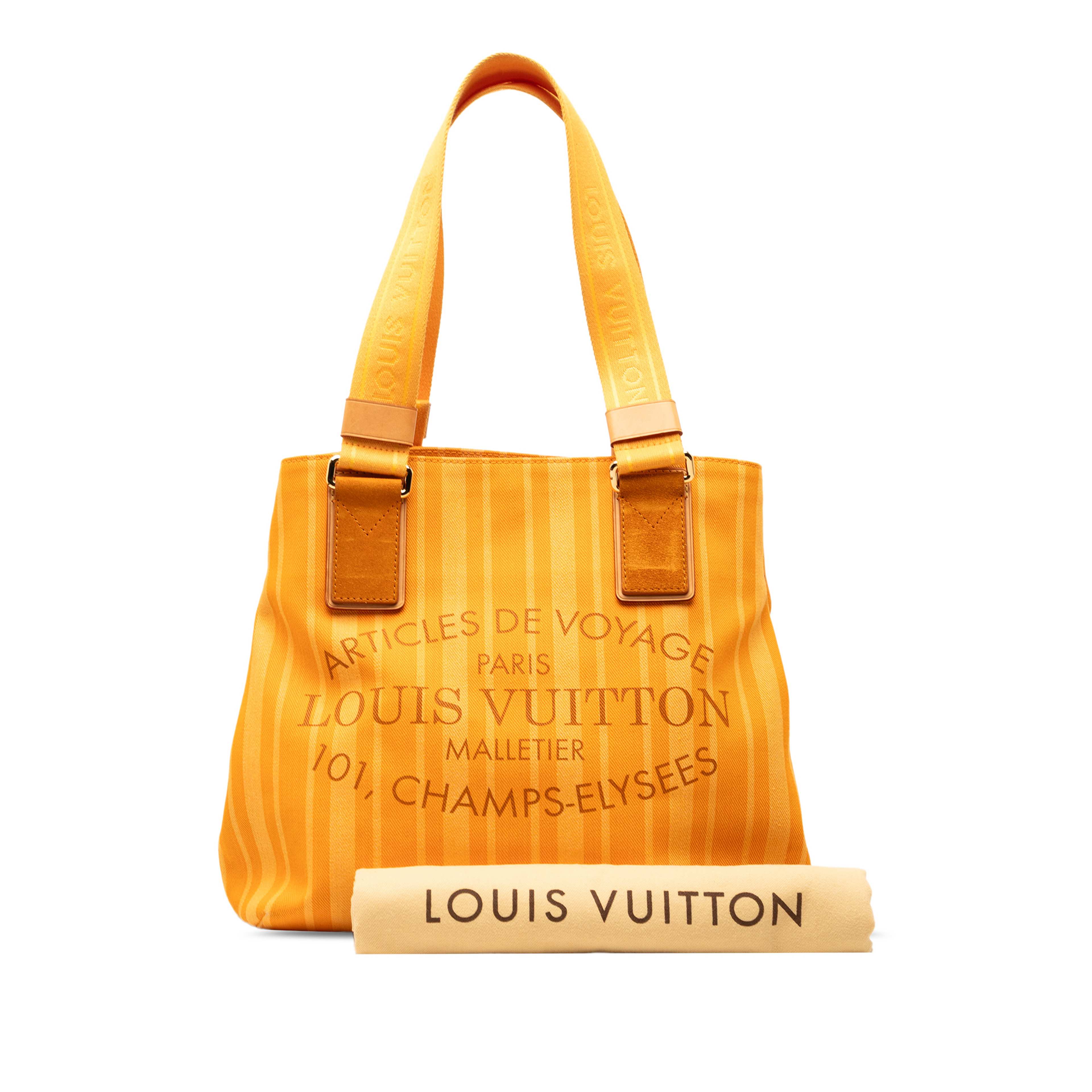 Louis Vuitton Canvas Plein Soleil Cabas Pm, från Luxclusif, i färgen gul. Klicka för att öppna bilden i stort format