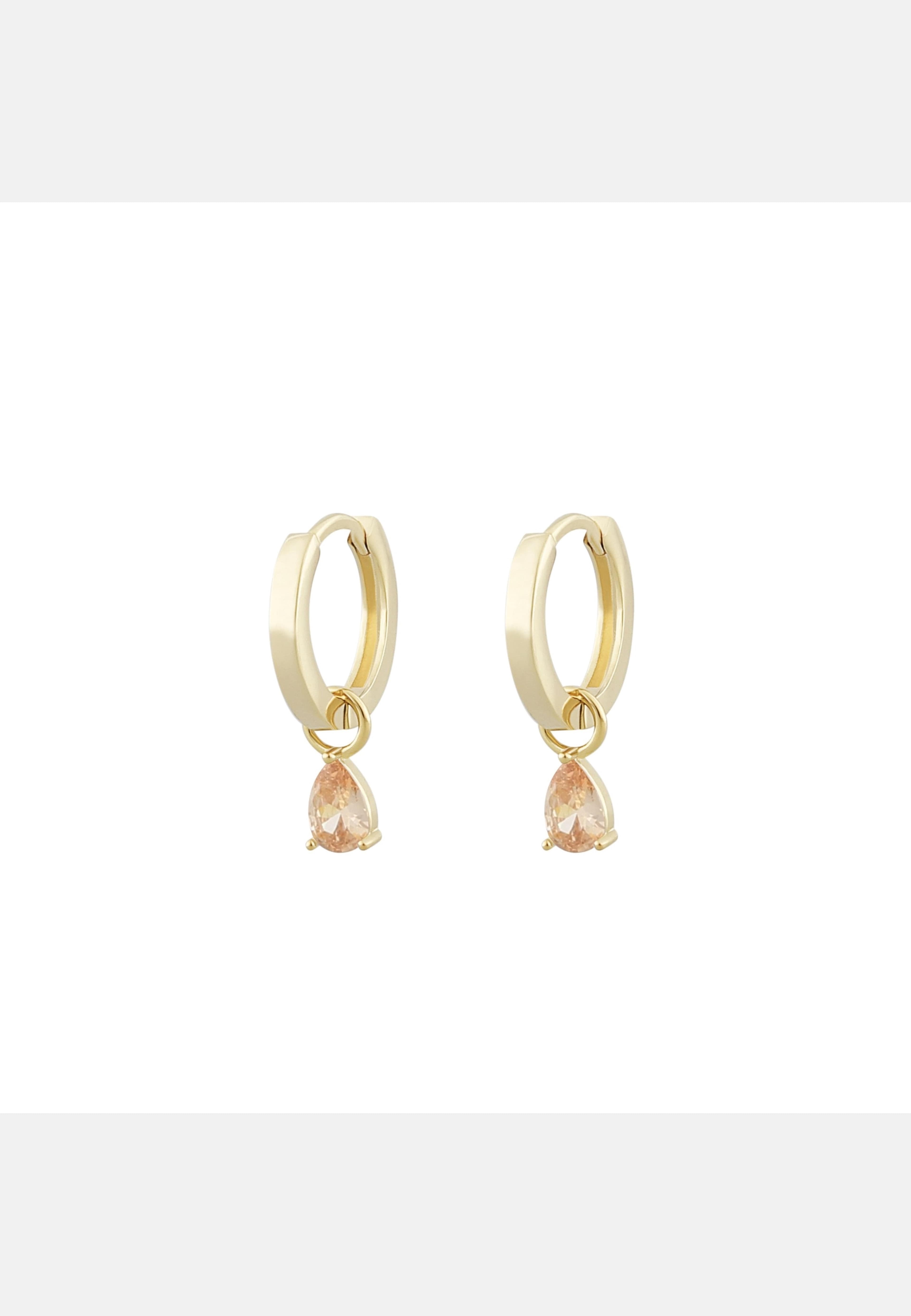 Trinity Drop Pendant Ring Ear, från SNÖ of Sweden, i färgen s/clear. Klicka för att öppna bilden i stort format