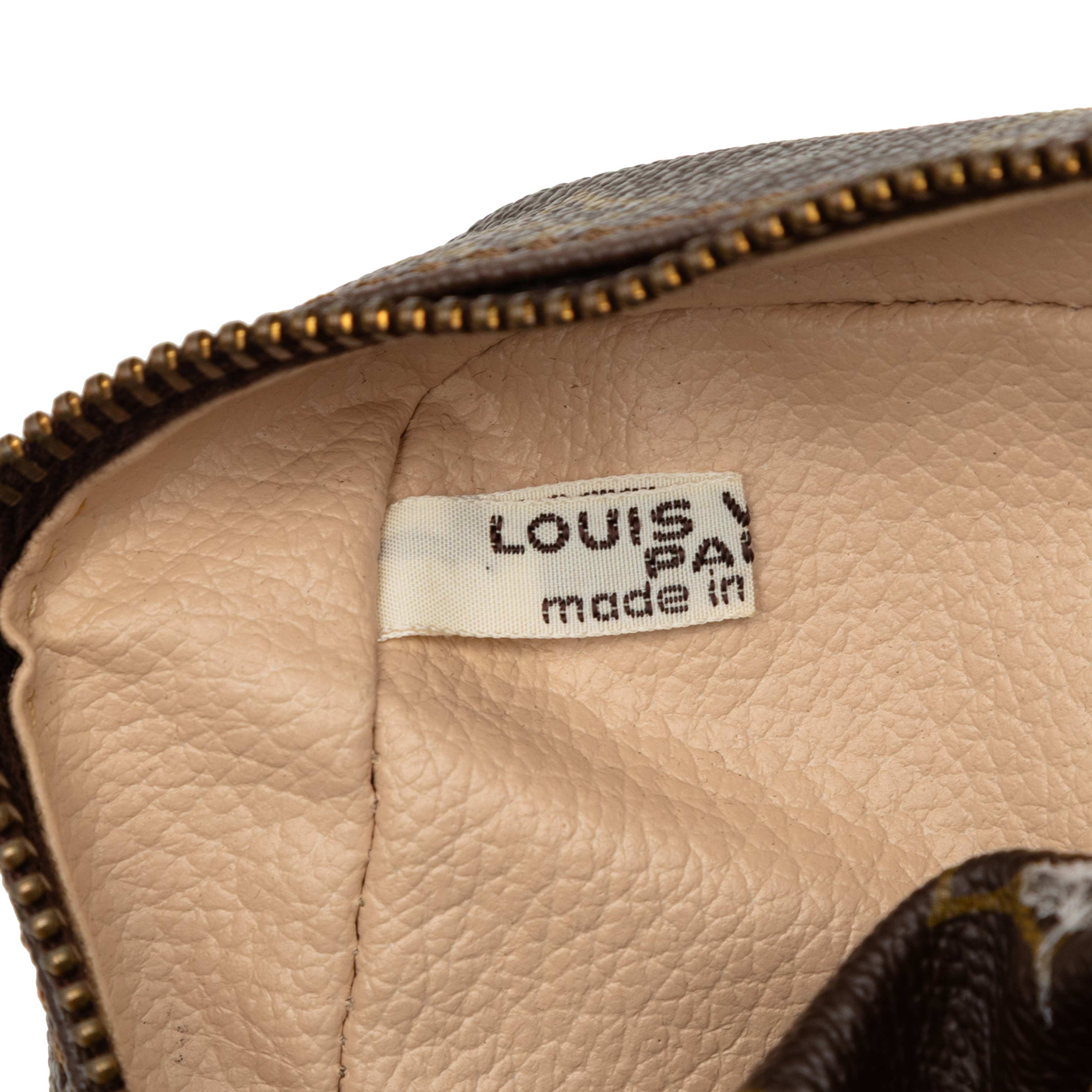 Louis Vuitton Monogram Trousse Toilette 28, från Luxclusif, i färgen brown. Klicka för att öppna bilden i stort format