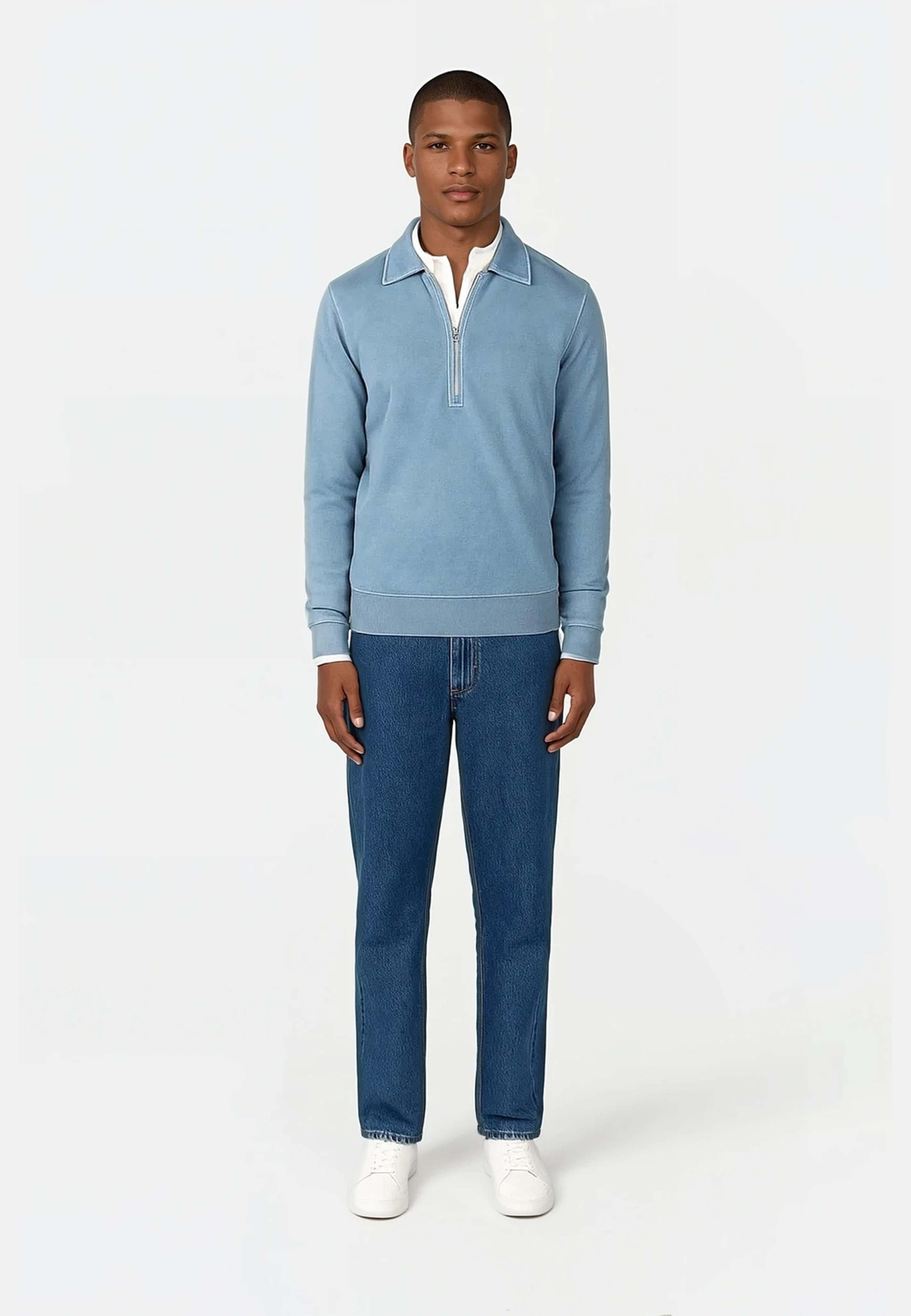 Daryl Half Zip Sweater, från Ciszere, i färgen blue. Klicka för att öppna bilden i stort format