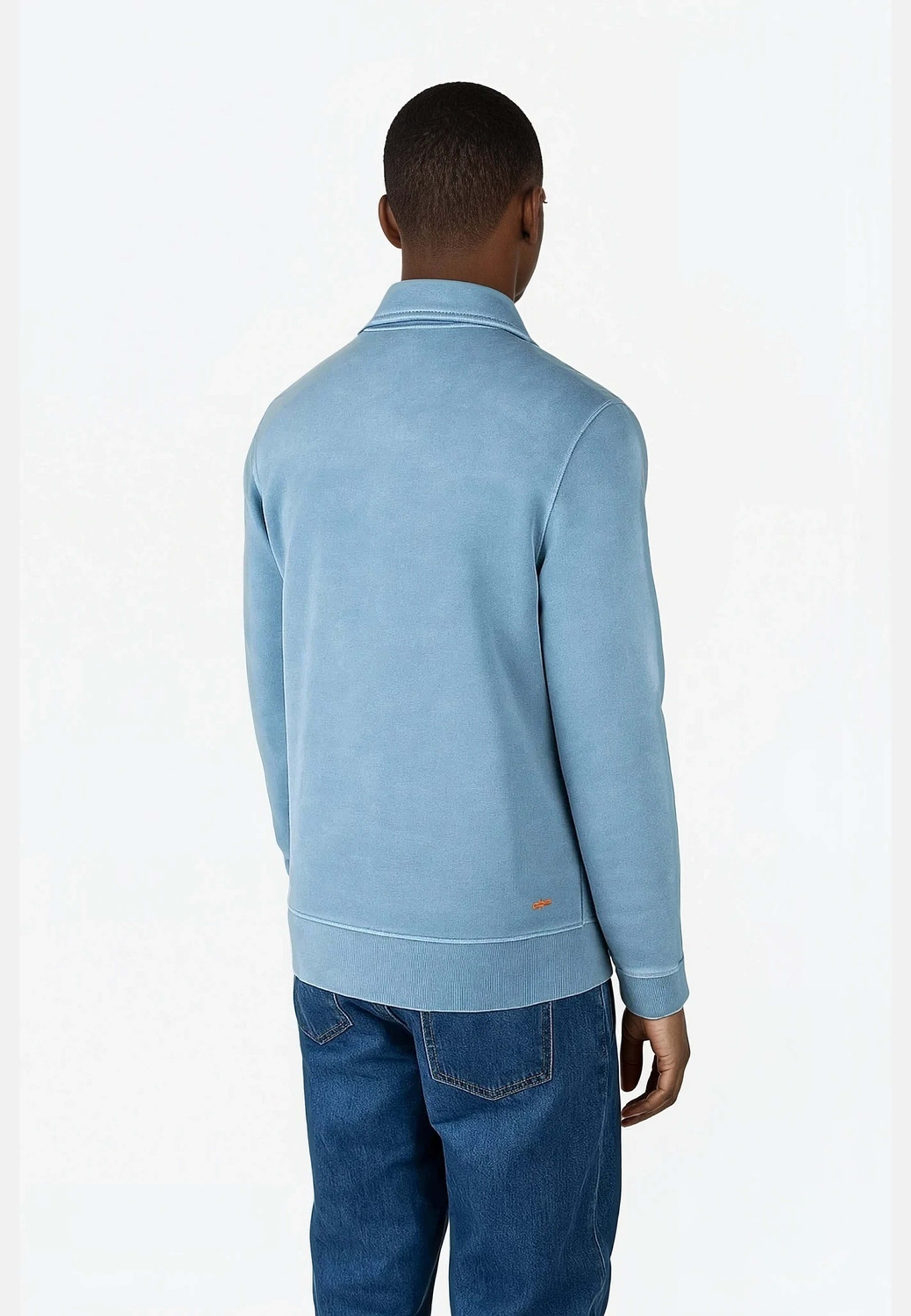 Daryl Half Zip Sweater, från Ciszere, i färgen blue. Klicka för att öppna bilden i stort format