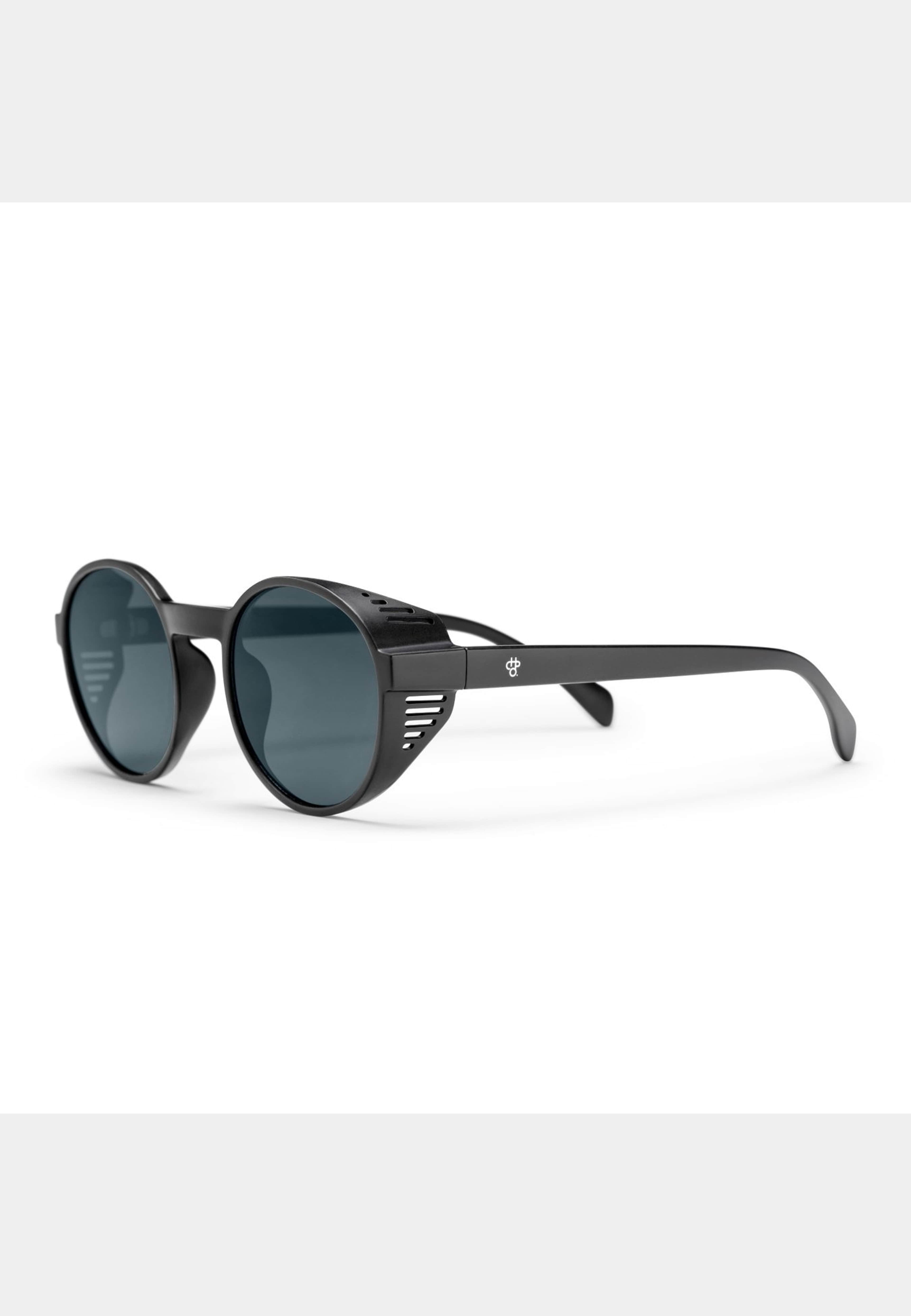 Rille, från CHPO, i färgen matte black/black. Klicka för att öppna bilden i stort format
