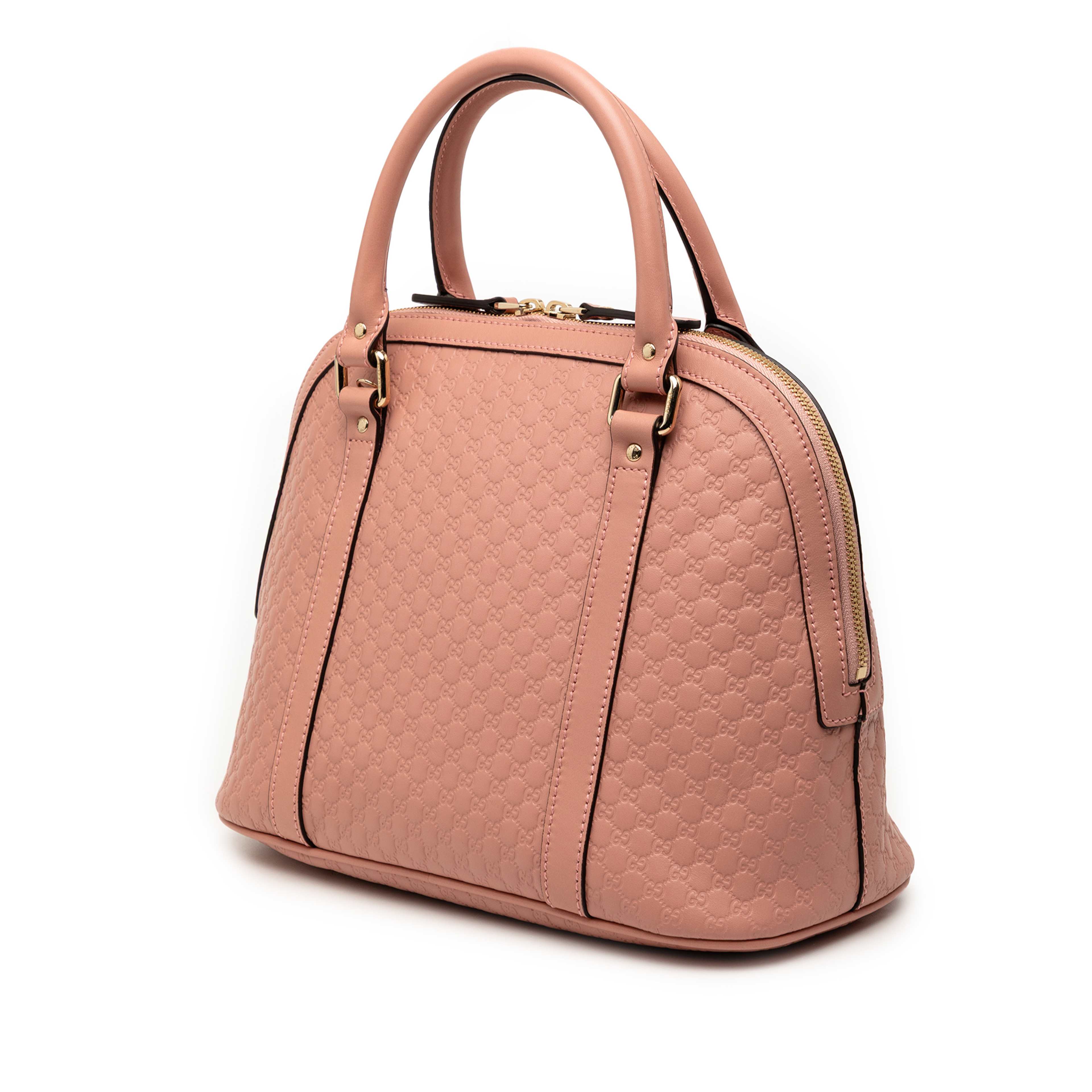 Gucci Medium Microguccissima Dome Satchel, från Luxclusif, i färgen rosa. Klicka för att öppna bilden i stort format