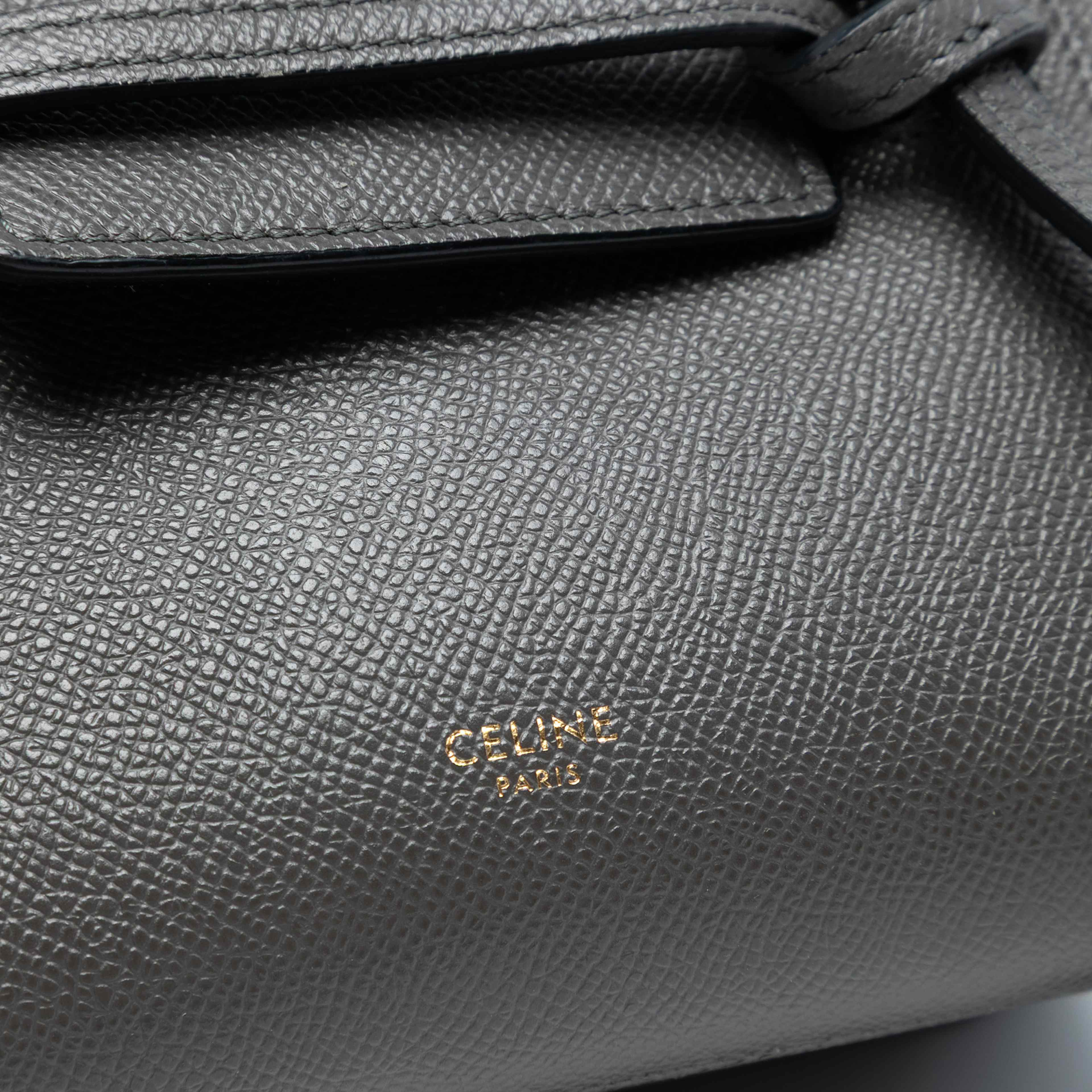 Celine Pico Grained Calfskin Belt Bag, från Luxclusif, i färgen dark gray. Klicka för att öppna bilden i stort format