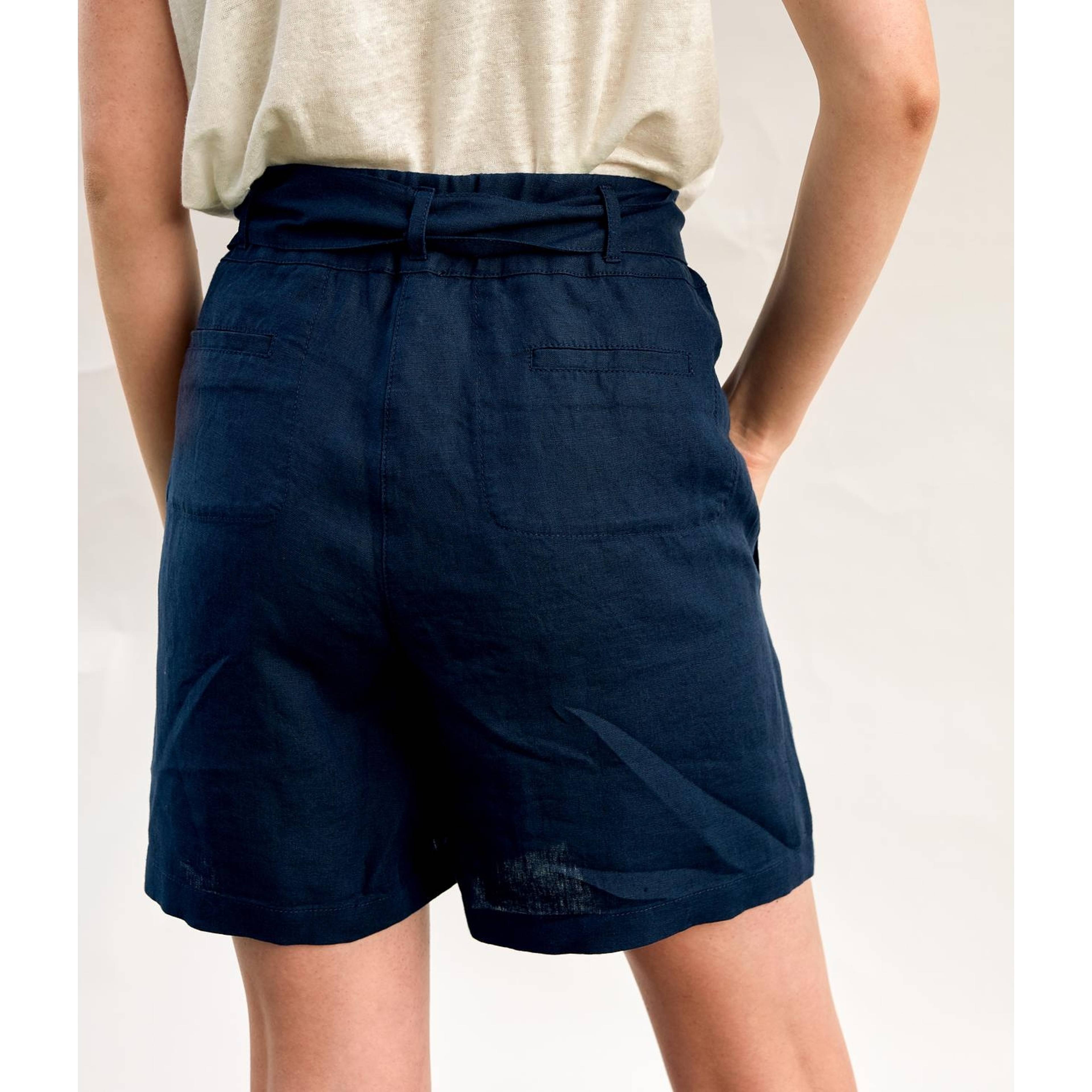 Nicolina Shorts
