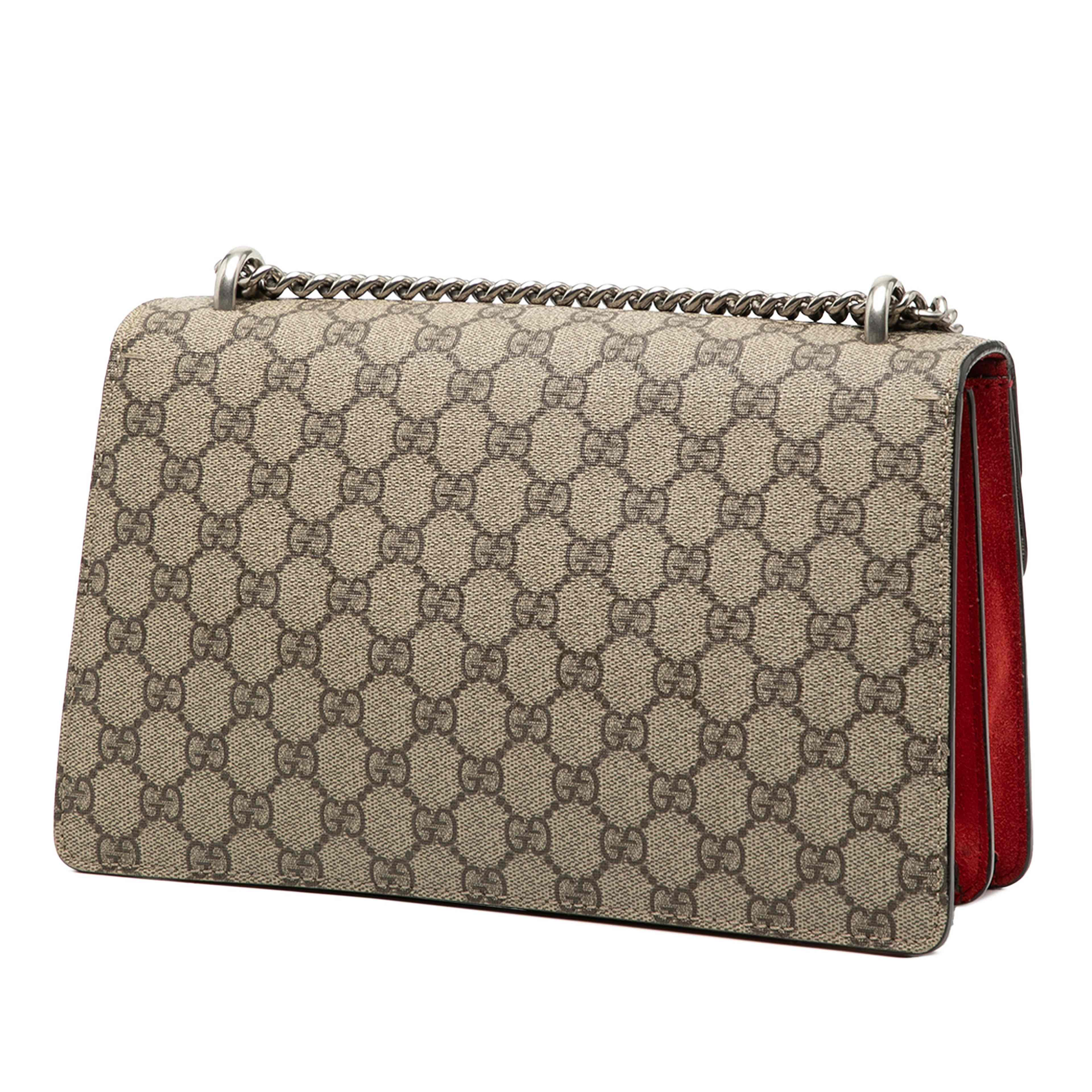 Gucci Medium Gg Supreme Dionysus Shoulder Bag, från Luxclusif, i färgen beige. Klicka för att öppna bilden i stort format