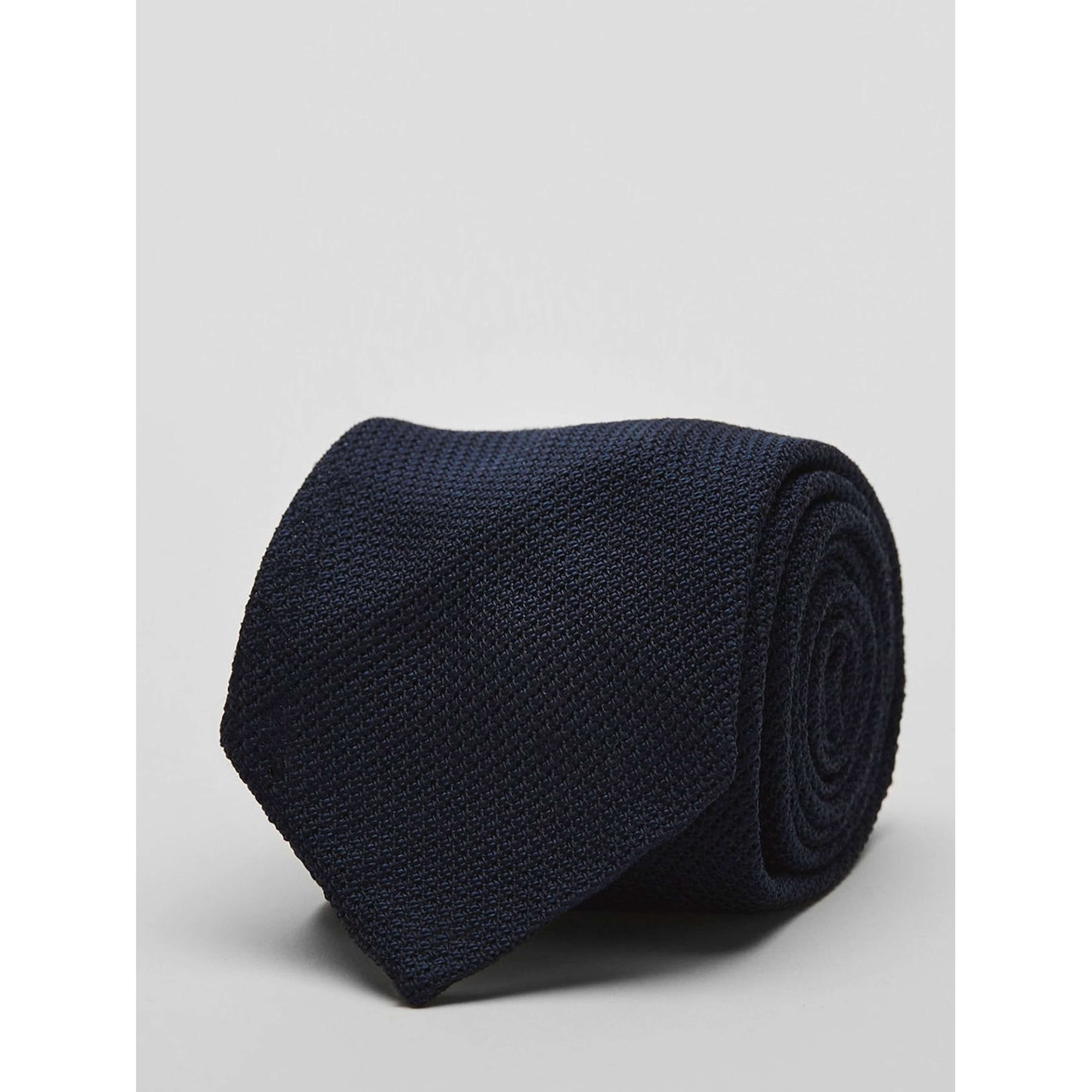 Grenadine Tie
