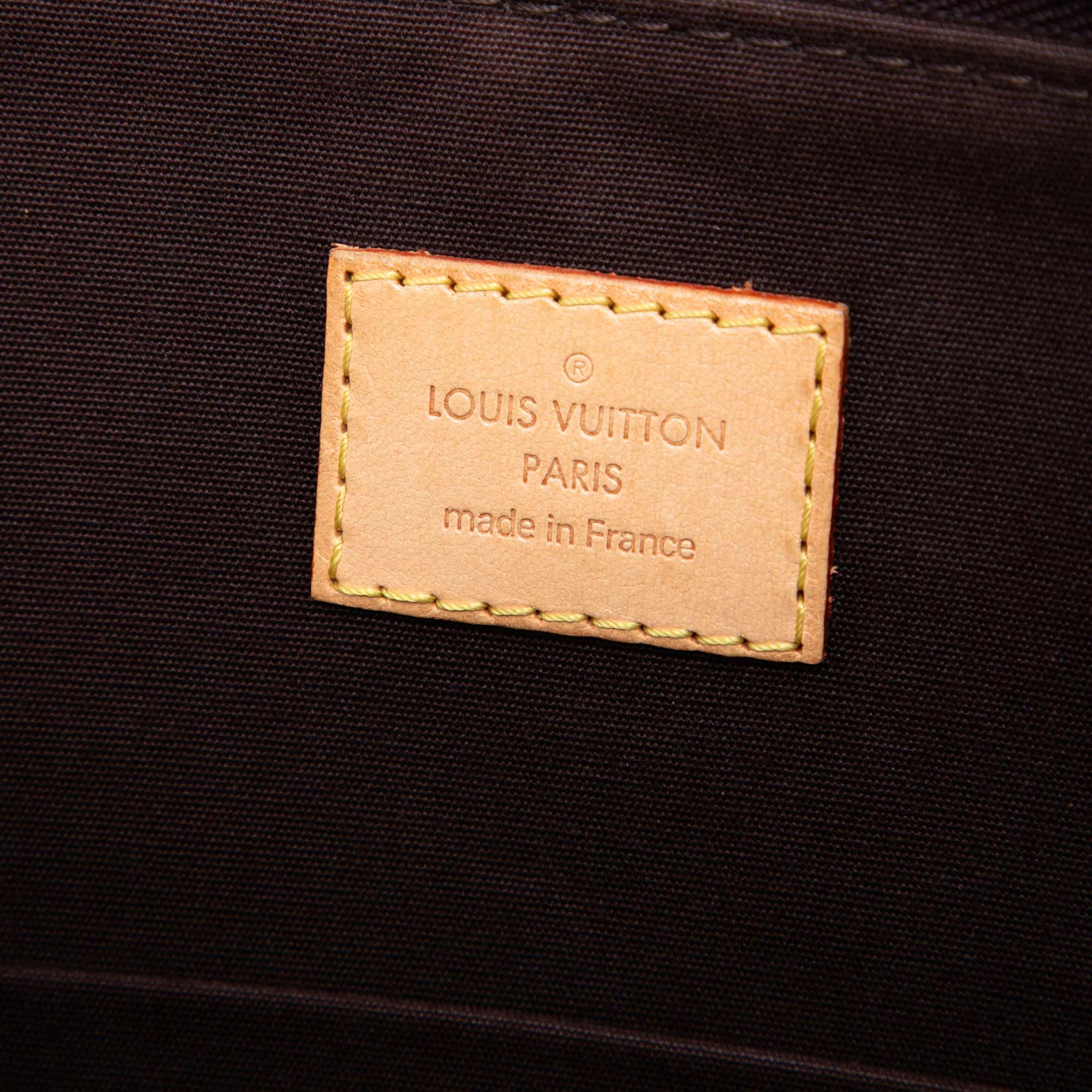 Louis Vuitton Monogram Vernis Bellevue Gm, från Luxclusif, i färgen purpur. Klicka för att öppna bilden i stort format