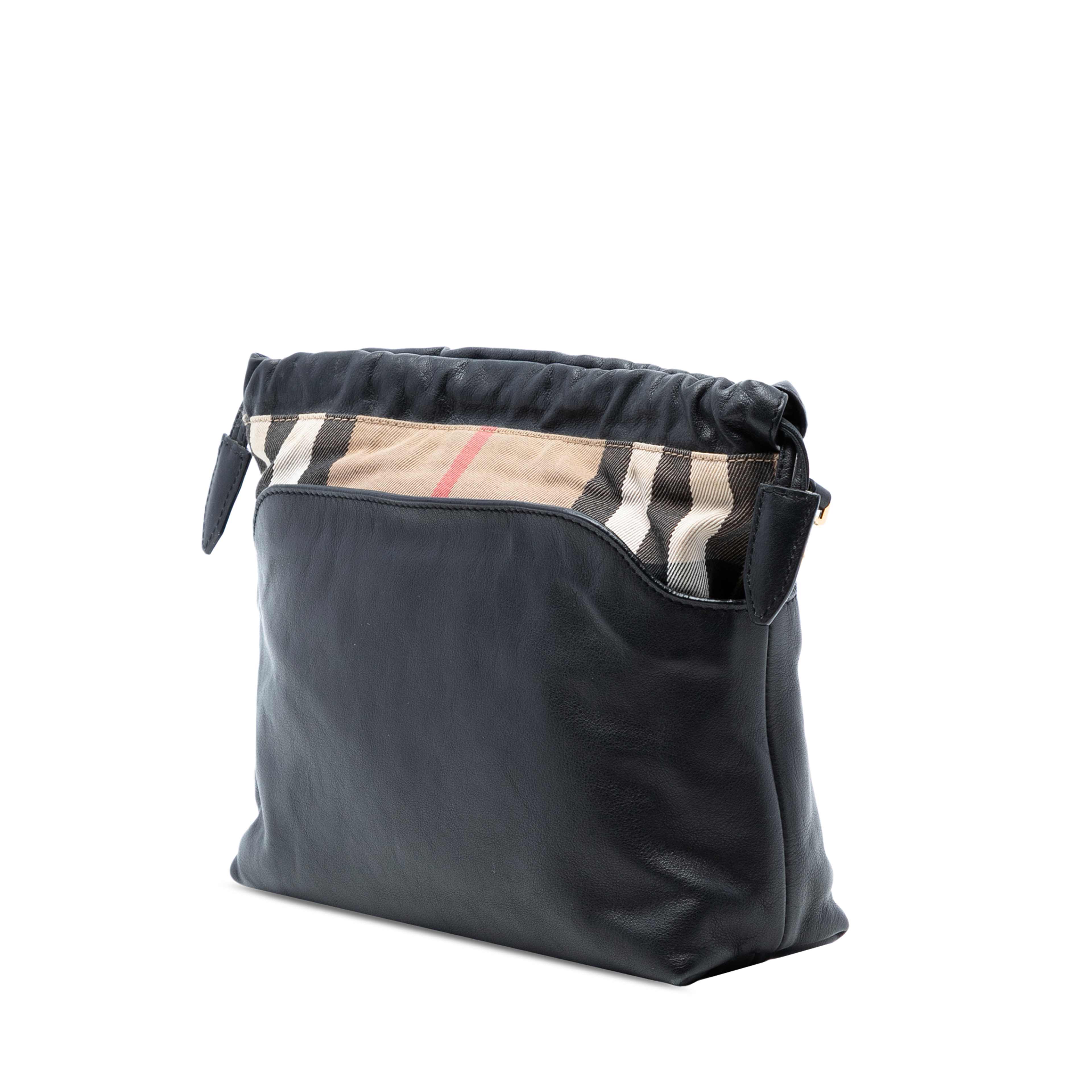 Burberry House Check Canvas And Calfskin Little Crush Crossbody, från Luxclusif, i färgen black. Klicka för att öppna bilden i stort format