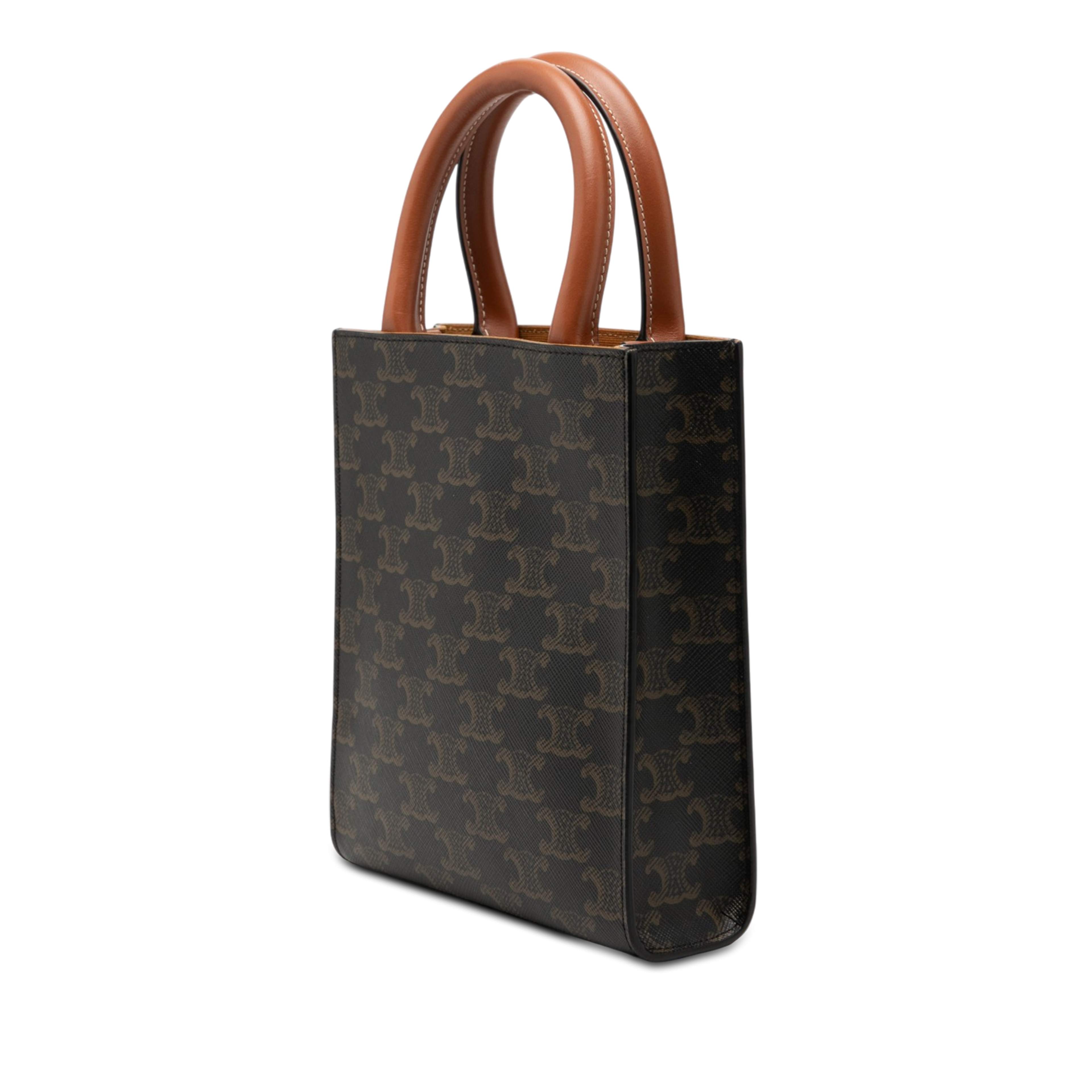 Celine Mini Triomphe Coated Canvas Vertical Cabas Satchel, från Luxclusif, i färgen brun. Klicka för att öppna bilden i stort format