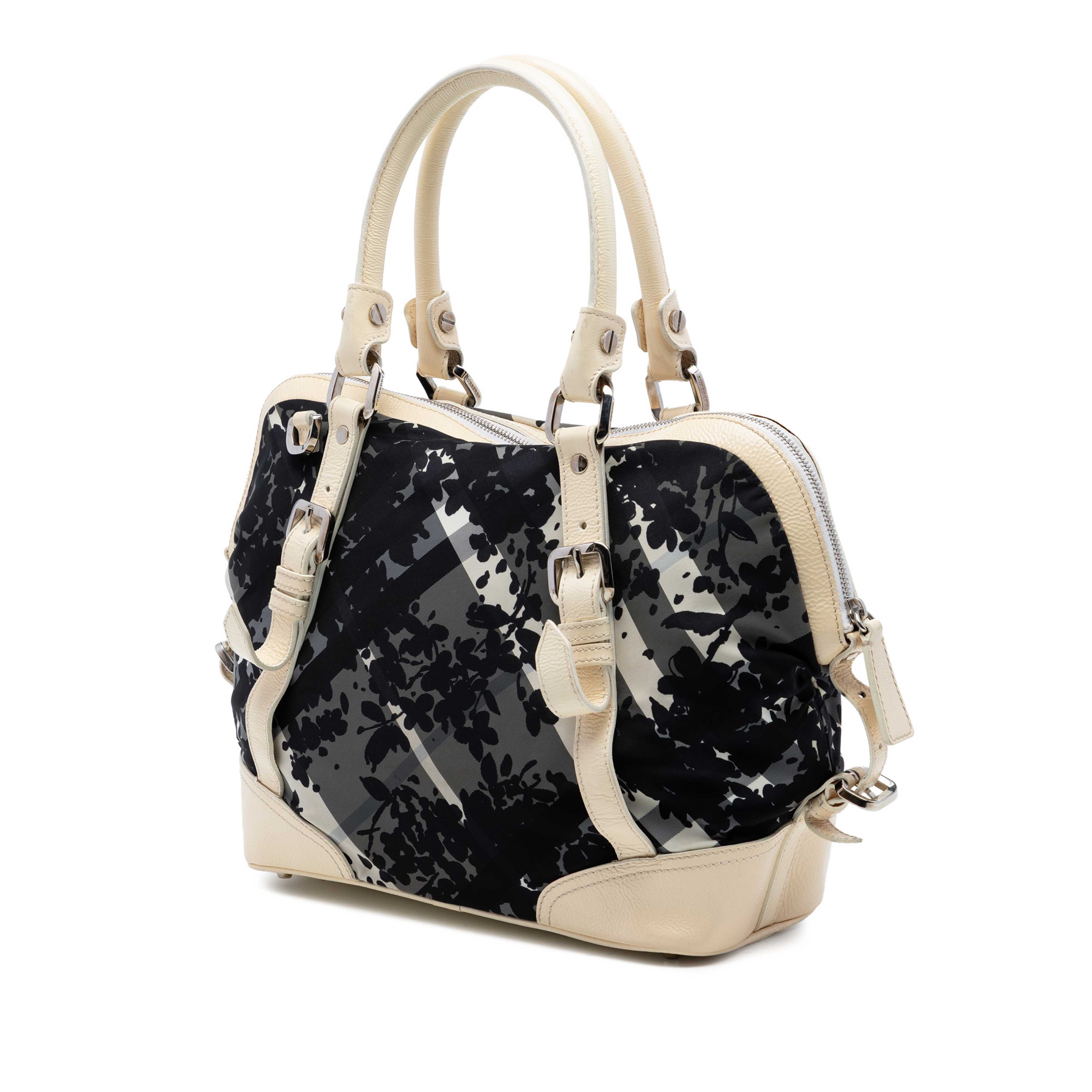 Burberry Floral Beat Check Nylon And Patent Foley Satchel, från Luxclusif, i färgen grå. Klicka för att öppna bilden i stort format