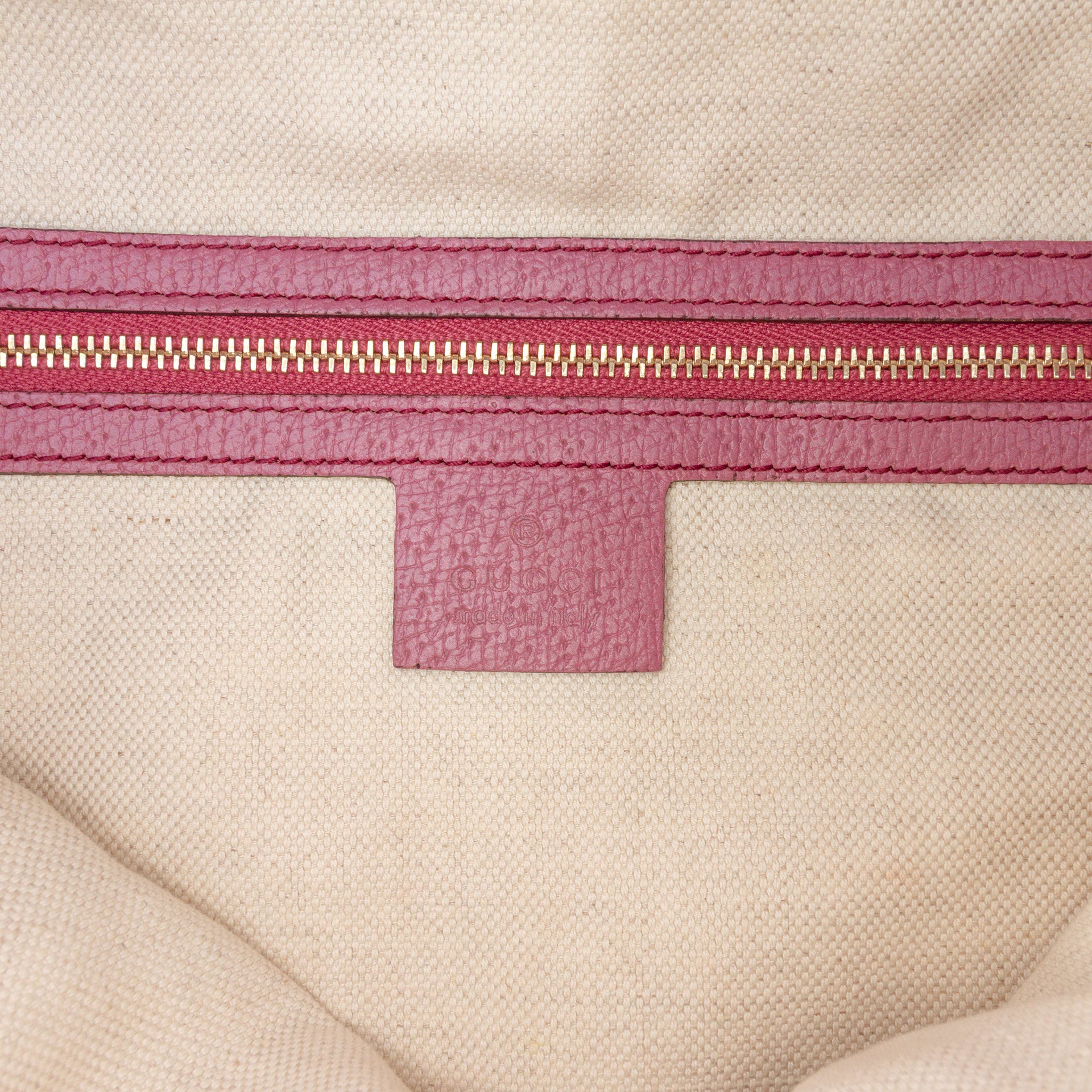 Gucci Medium Gg Canvas Bree Satchel, från Luxclusif, i färgen beige. Klicka för att öppna bilden i stort format