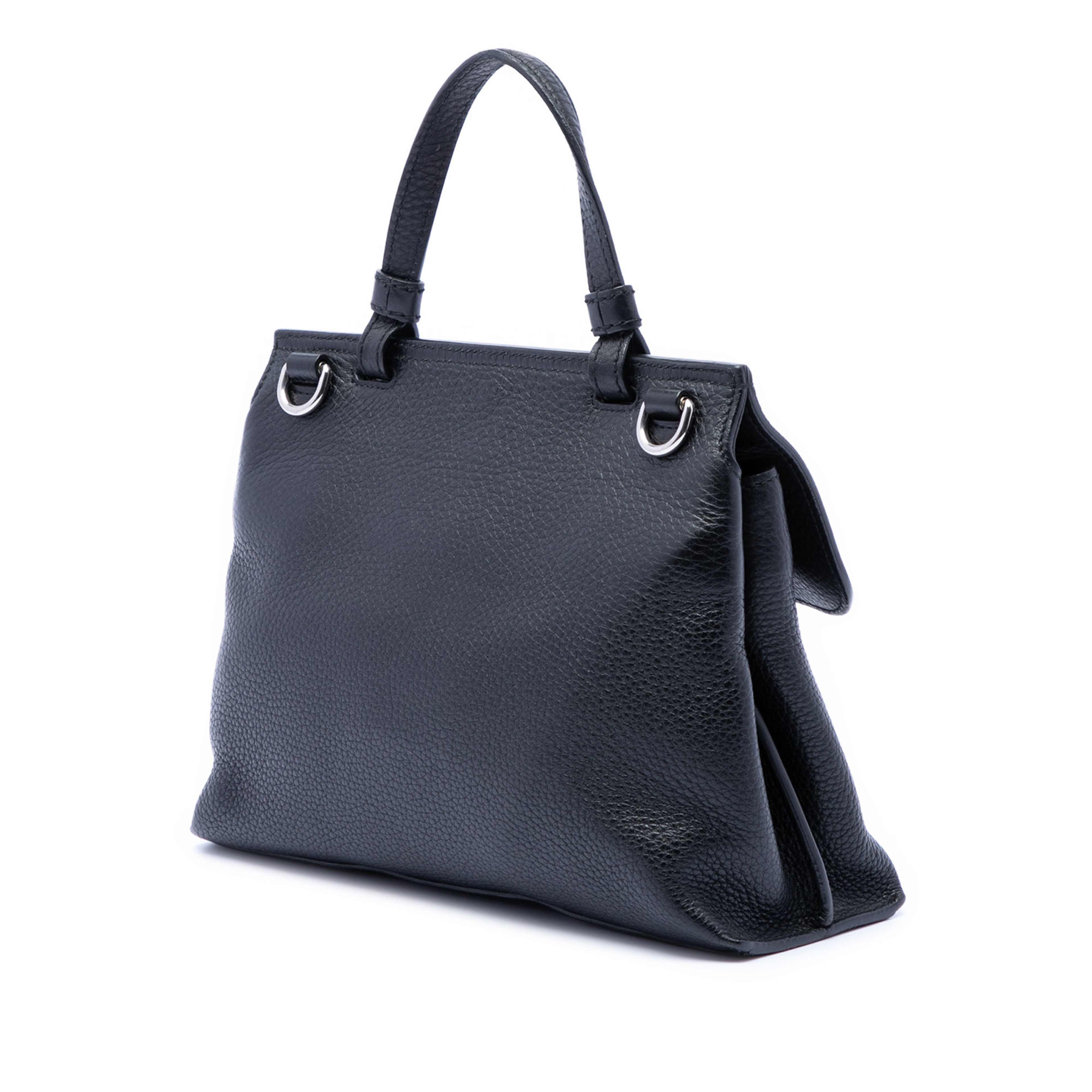 Gucci Small Leather Bamboo Daily Satchel, från Luxclusif, i färgen black. Klicka för att öppna bilden i stort format