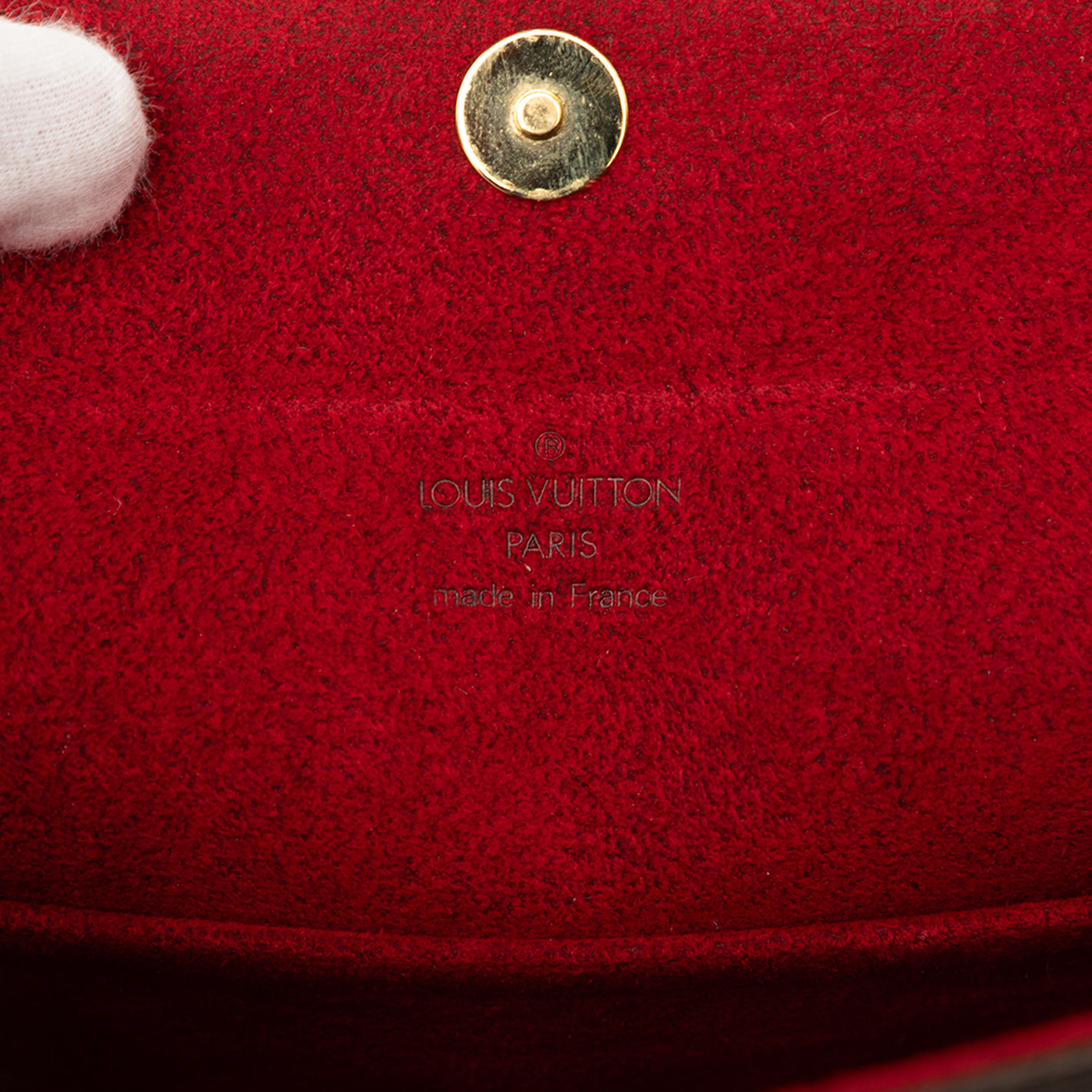Louis Vuitton Monogram Recital, från Luxclusif, i färgen brun. Klicka för att öppna bilden i stort format