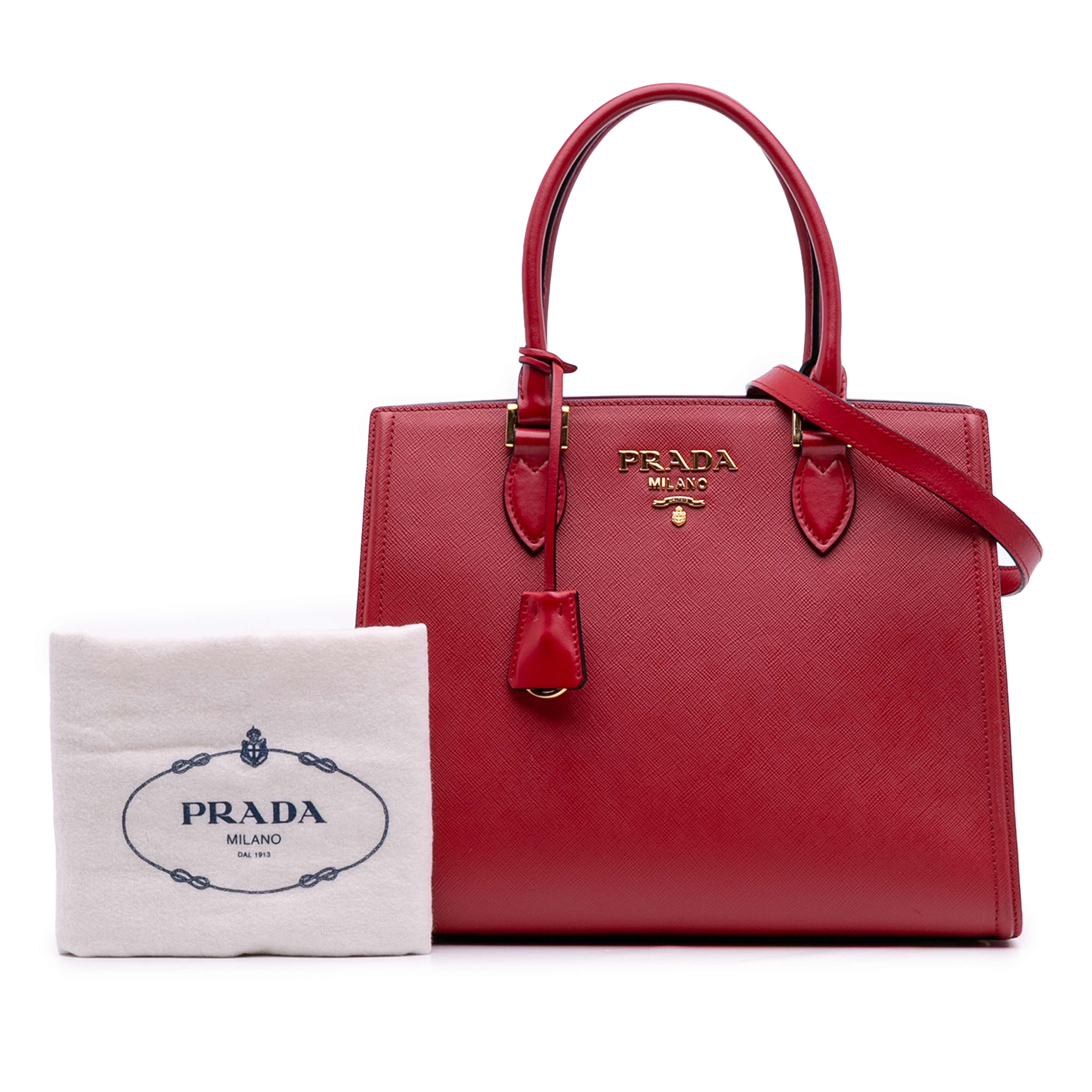 Prada Soft Calf Trimmed Saffiano Convertible Tote, från Luxclusif, i färgen röd. Klicka för att öppna bilden i stort format