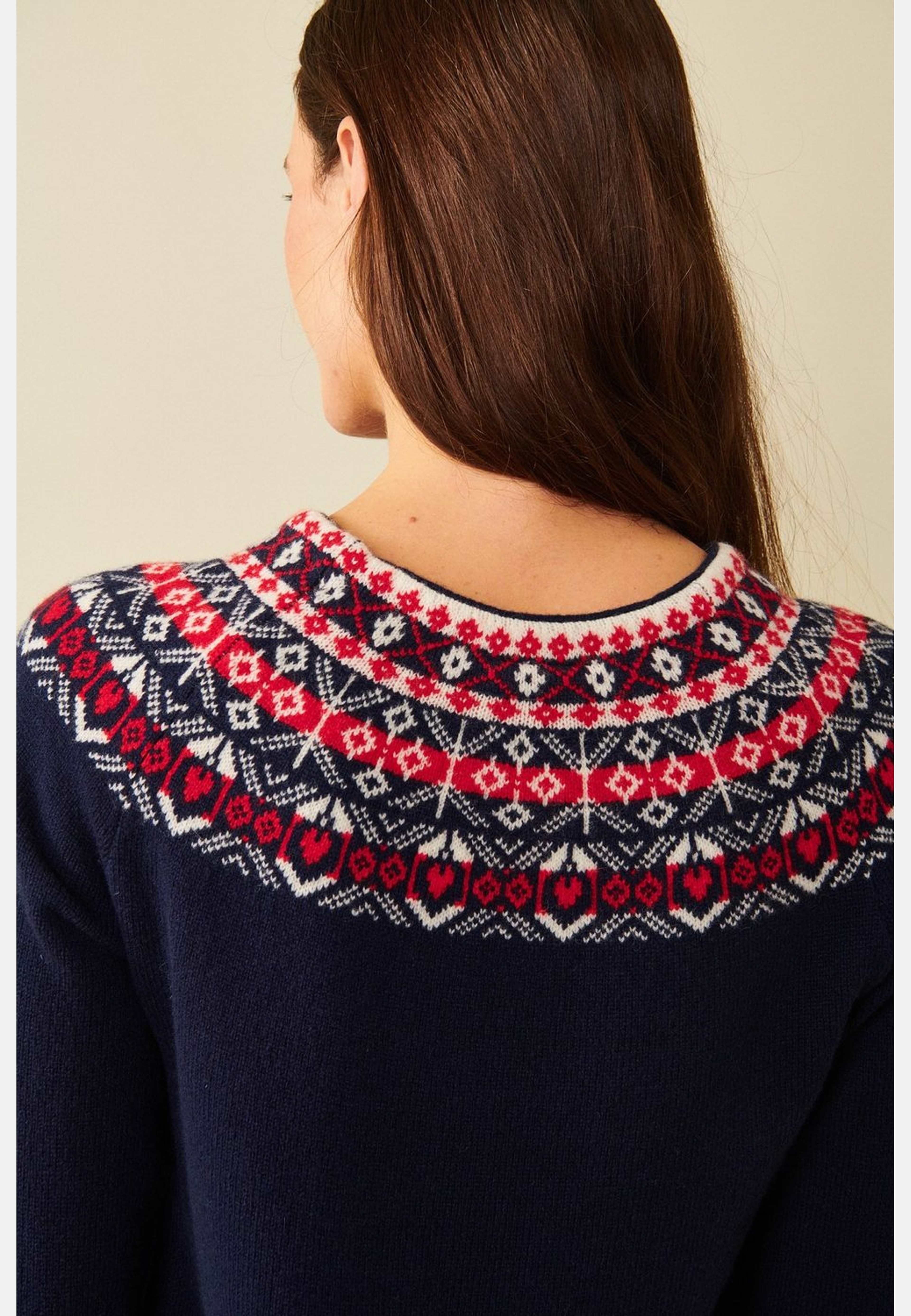Verna Dress, från Jumperfabriken, i färgen navy. Klicka för att öppna bilden i stort format