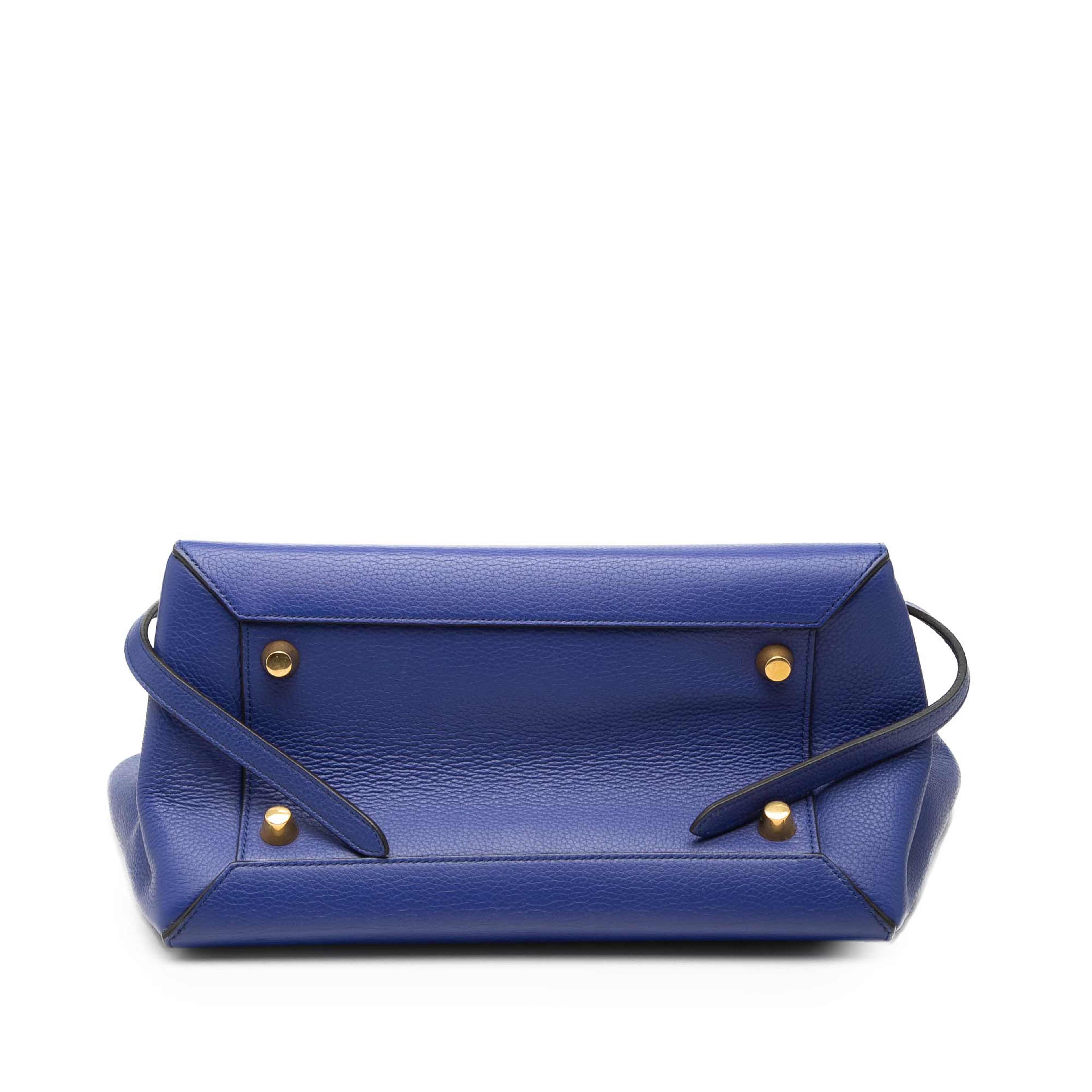 Celine Mini Leather Belt Bag Satchel, från Luxclusif, i färgen blå. Klicka för att öppna bilden i stort format