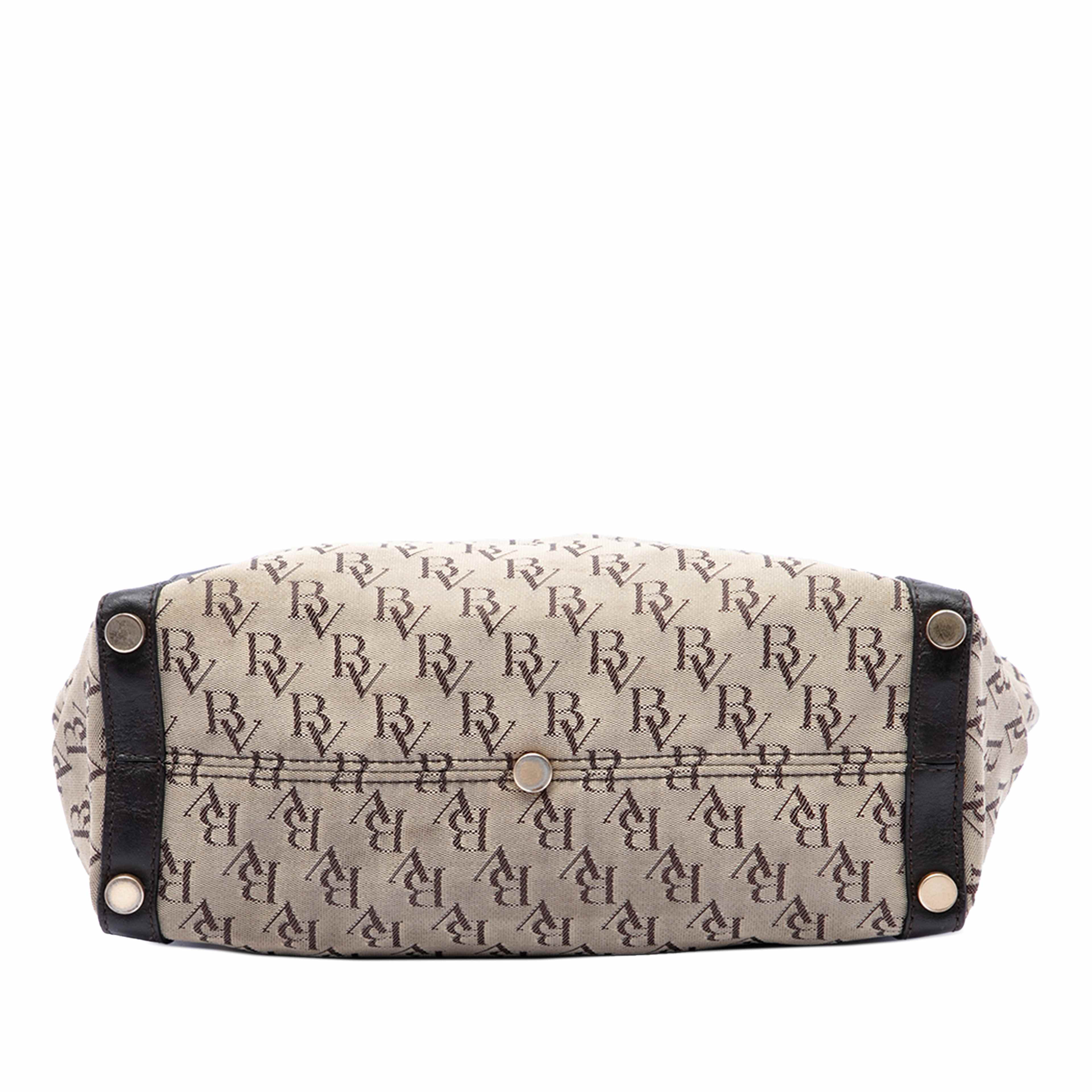 Bottega Veneta Bv Monogram Jacquard Tote, från Luxclusif, i färgen beige. Klicka för att öppna bilden i stort format
