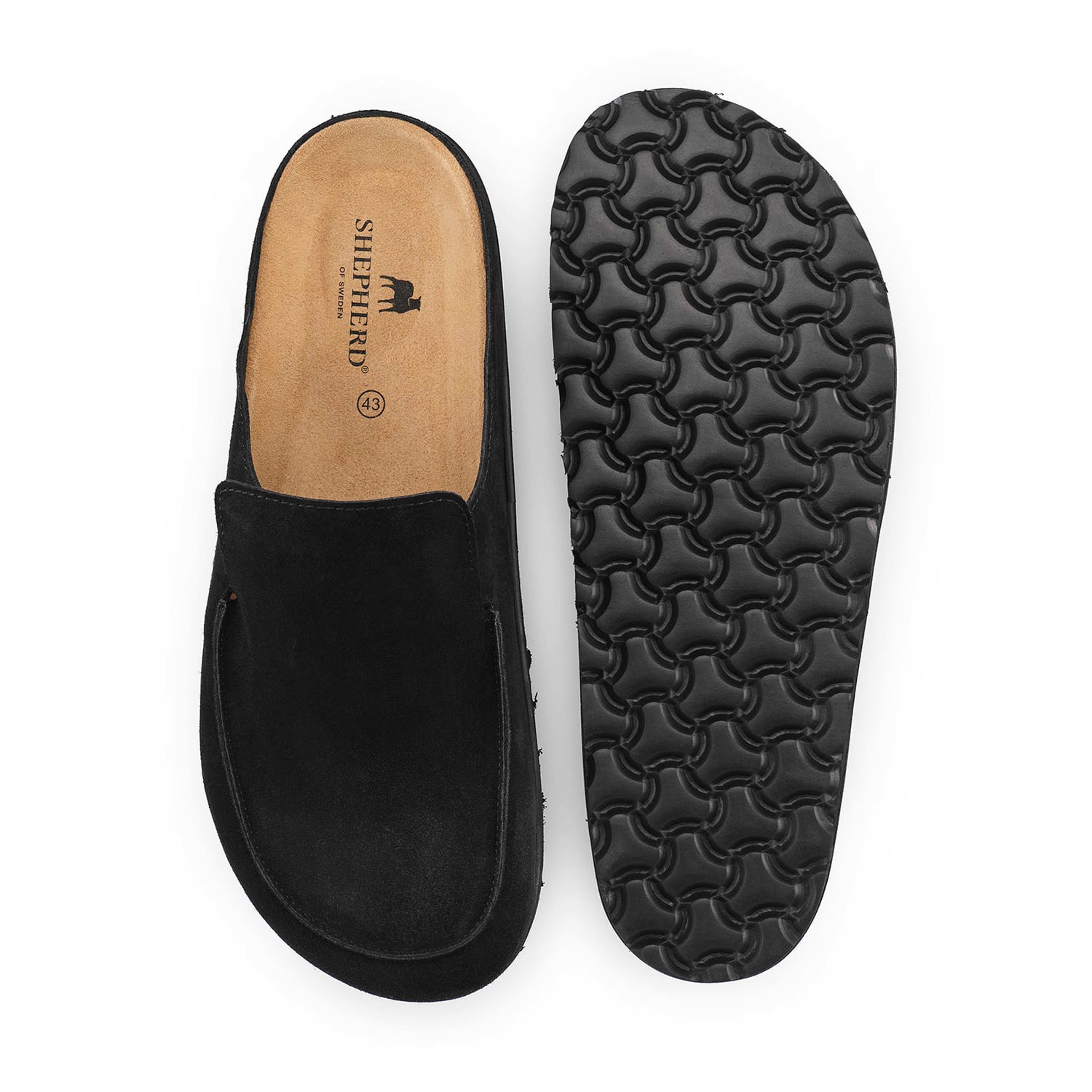 Pedro Tofflor, från Shepherd, i färgen svart mocka. Klicka för att öppna bilden i stort format