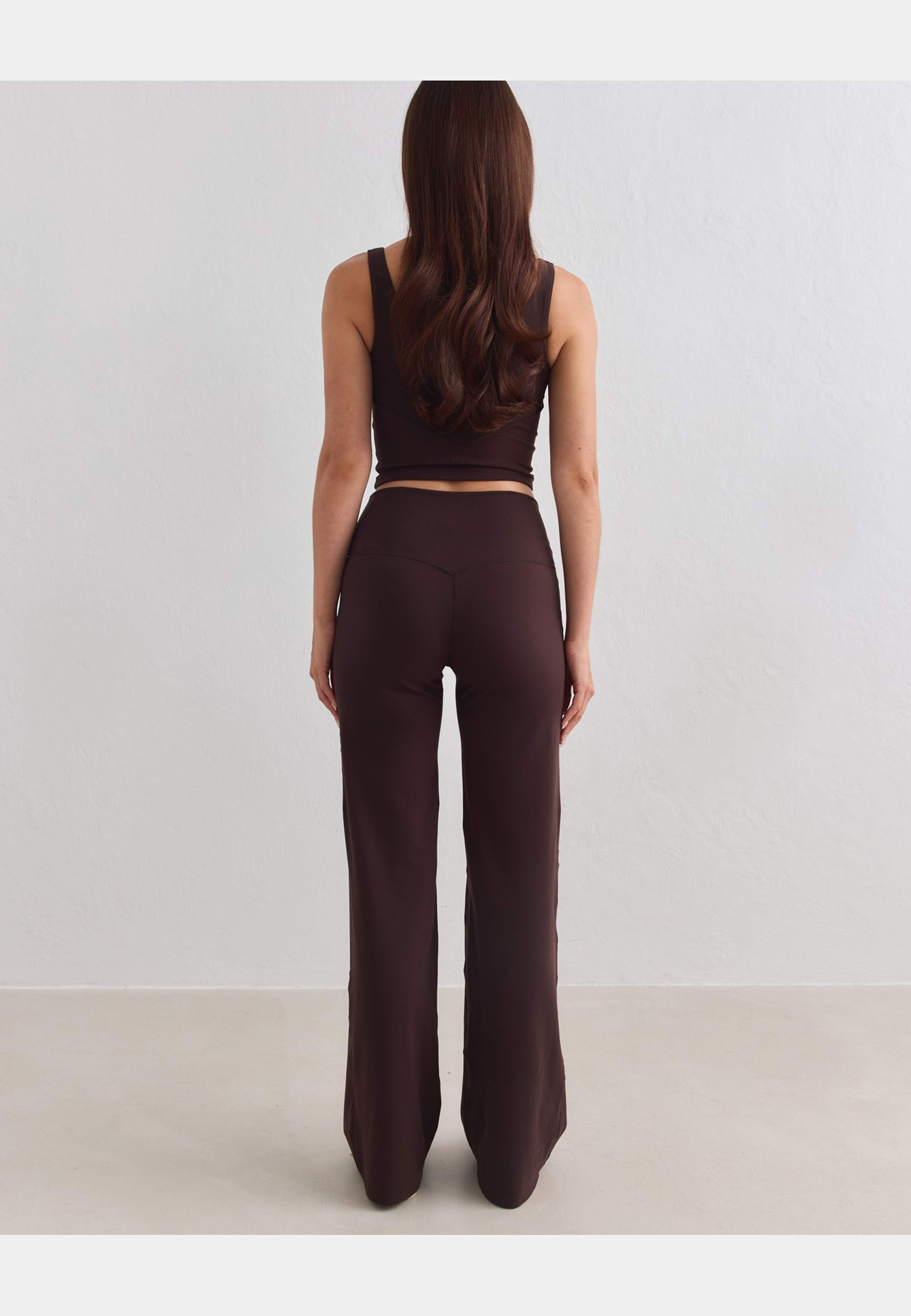 Sense Straight Leg Petite Tights, från aim'n, i färgen chocolate. Klicka för att öppna bilden i stort format