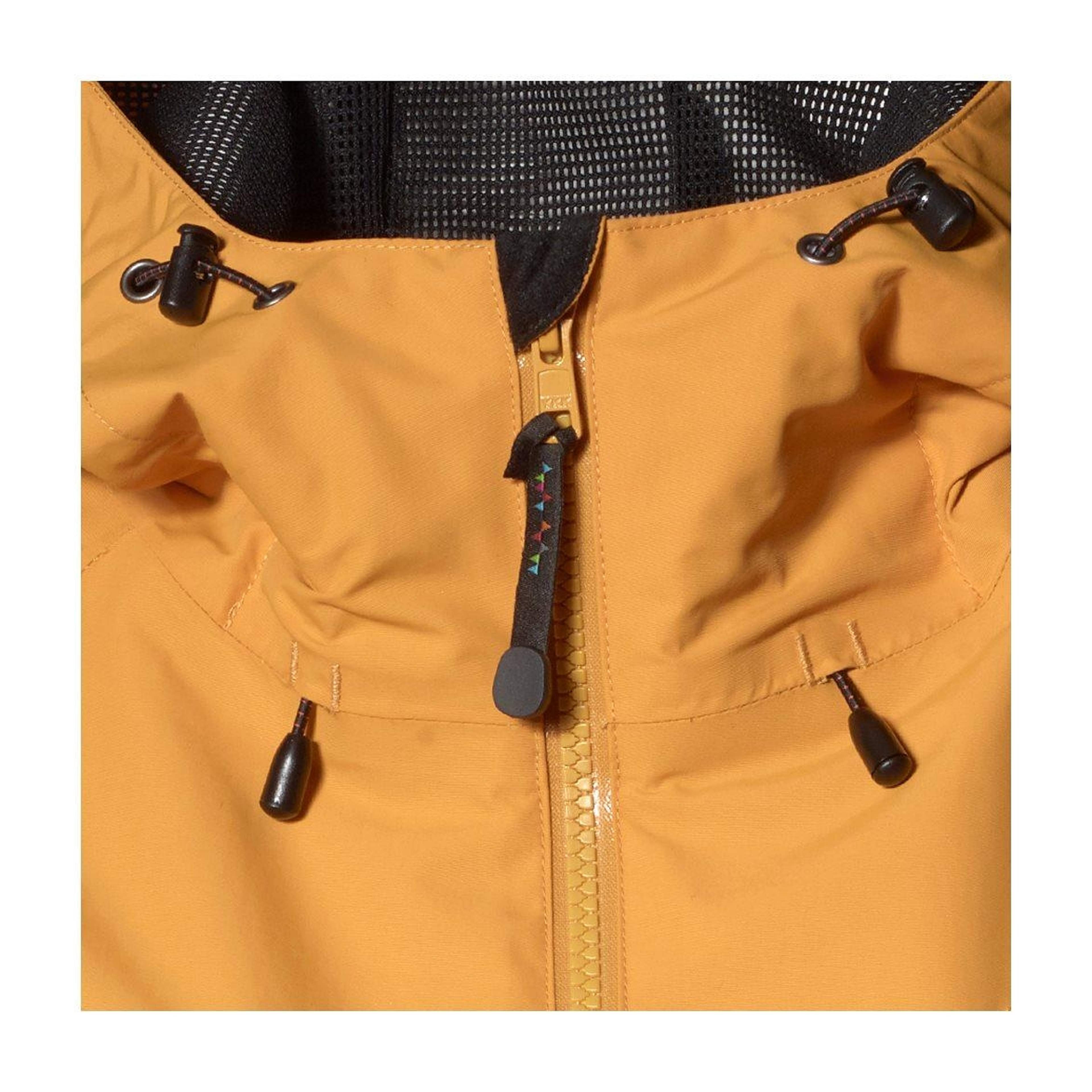 Monsune Hardshell Jacket, från ISBJÖRN of Sweden, i färgen saffron. Klicka för att öppna bilden i stort format