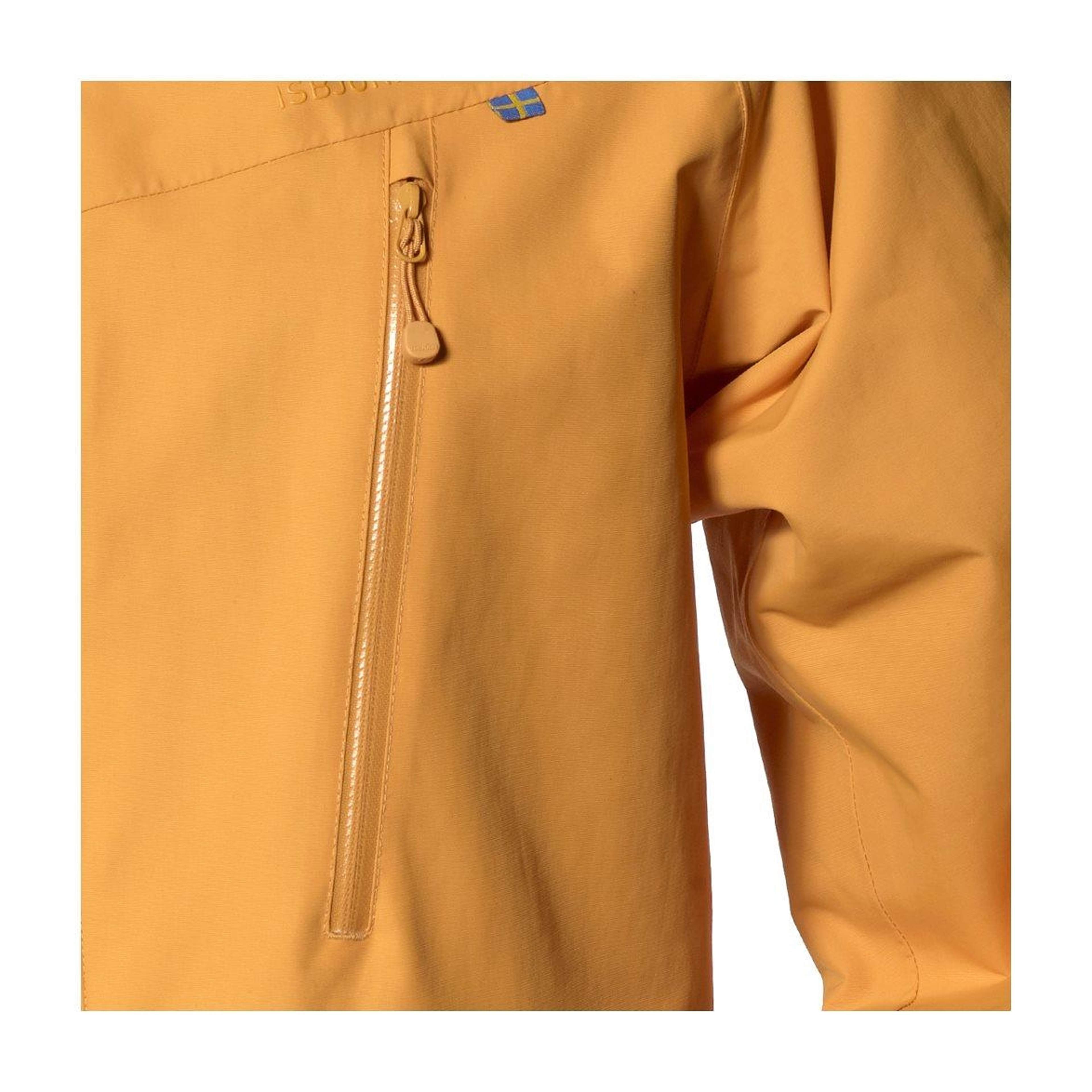 Monsune Hardshell Jacket, från ISBJÖRN of Sweden, i färgen saffron. Klicka för att öppna bilden i stort format