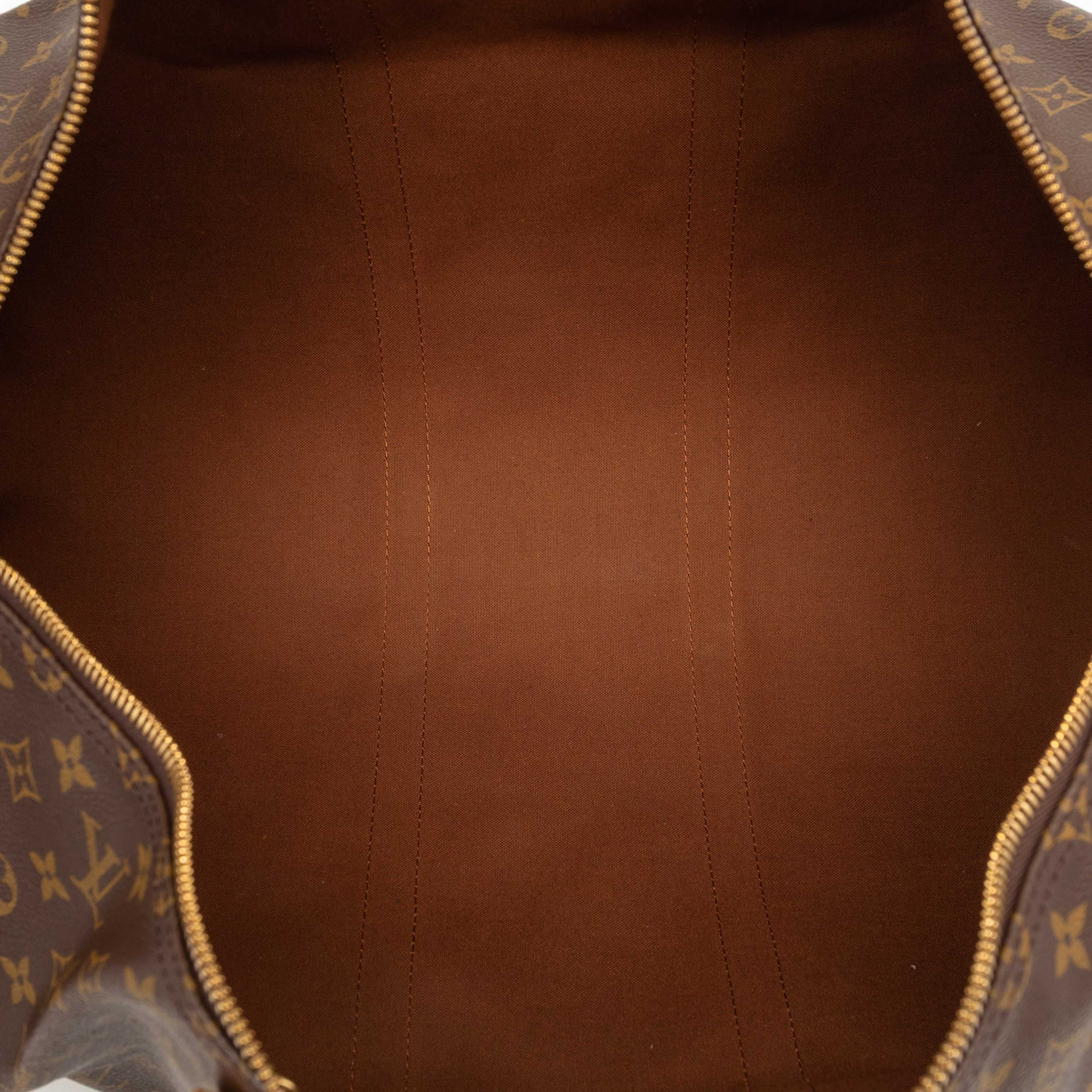 Louis Vuitton Monogram Keepall 55, från Luxclusif, i färgen brown. Klicka för att öppna bilden i stort format