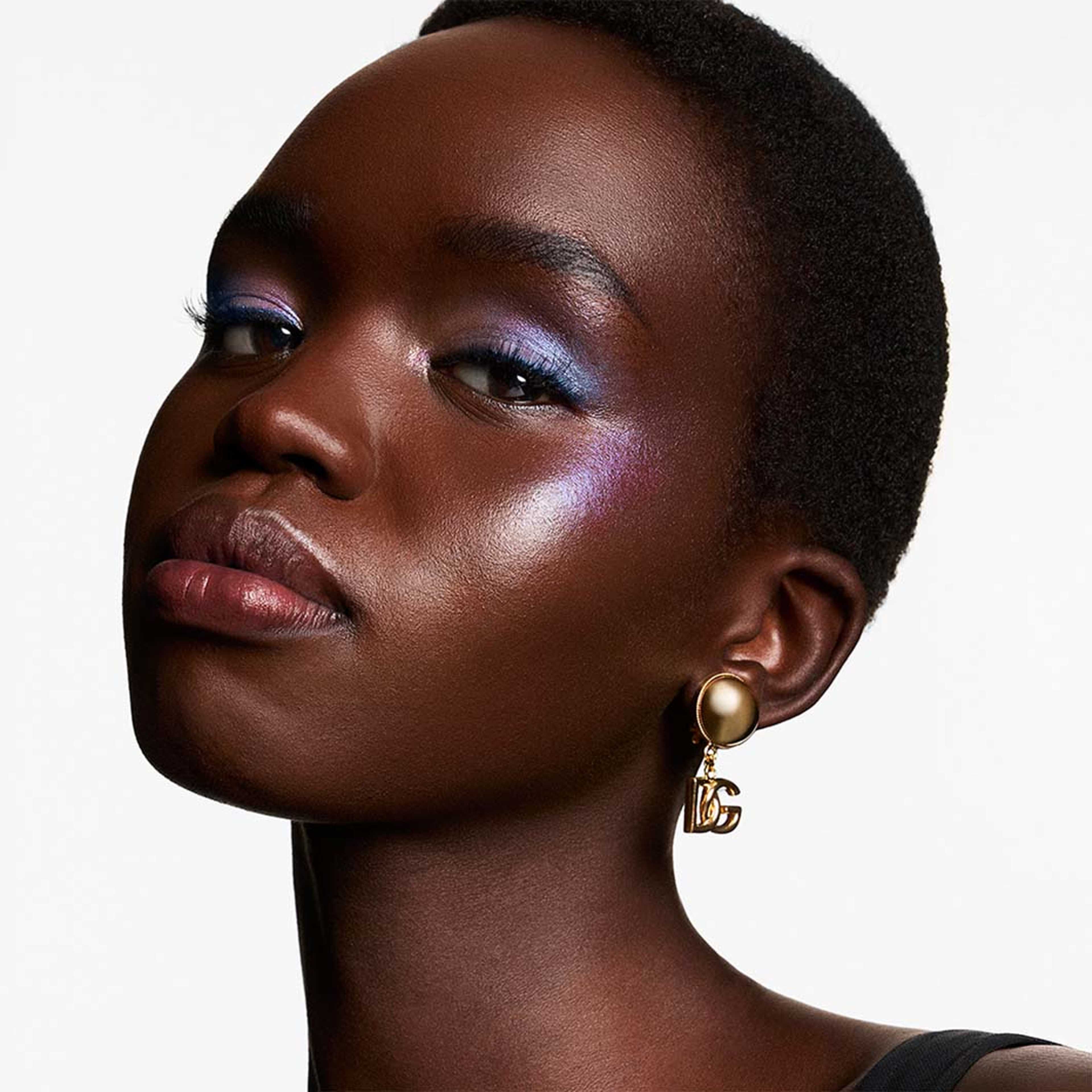 Eye Dare You! Beyond Multi-Finish Palette, från Dolce & Gabbana. Klicka för att öppna bilden i stort format