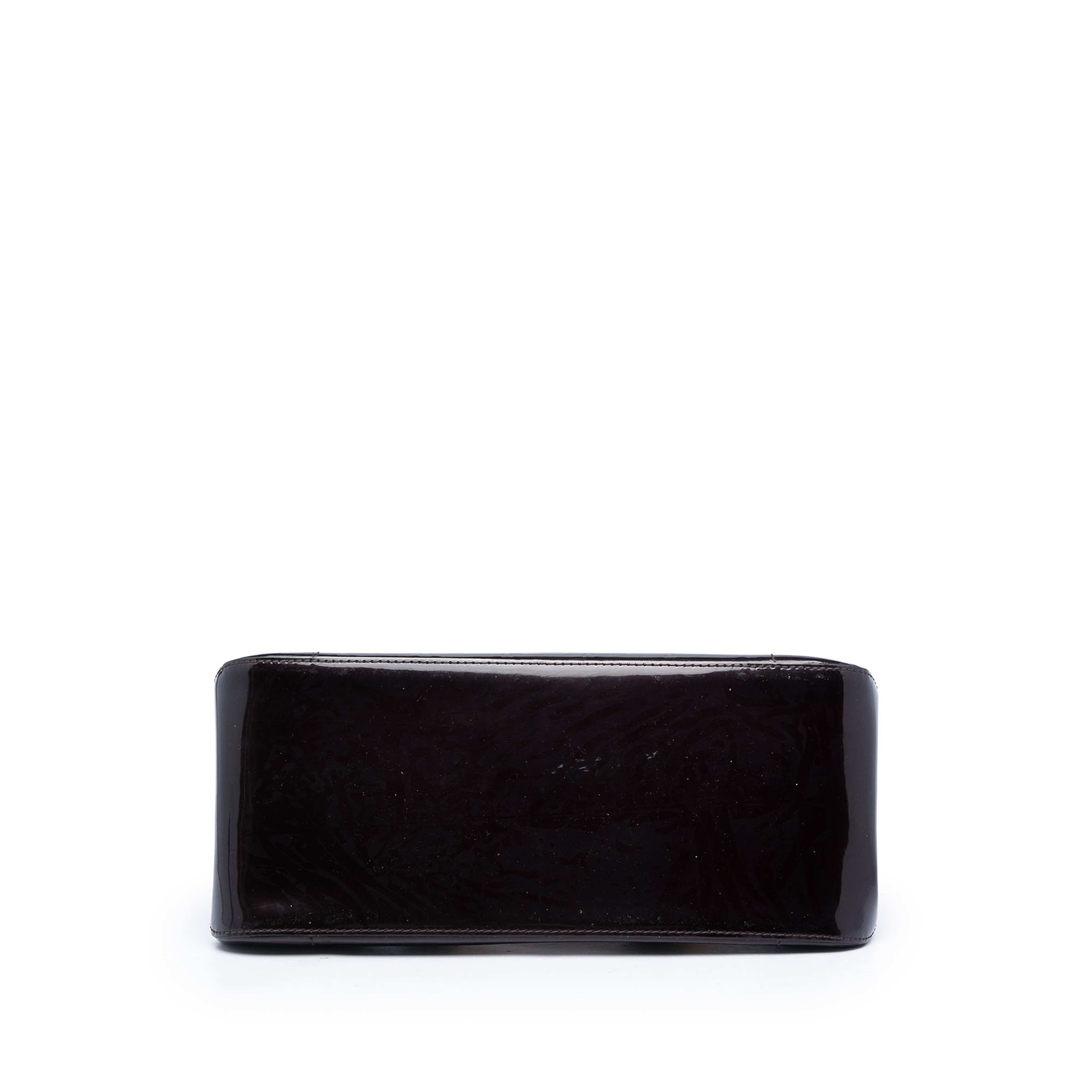 Louis Vuitton Monogram Vernis Rosewood Avenue, från Luxclusif, i färgen purpur. Klicka för att öppna bilden i stort format