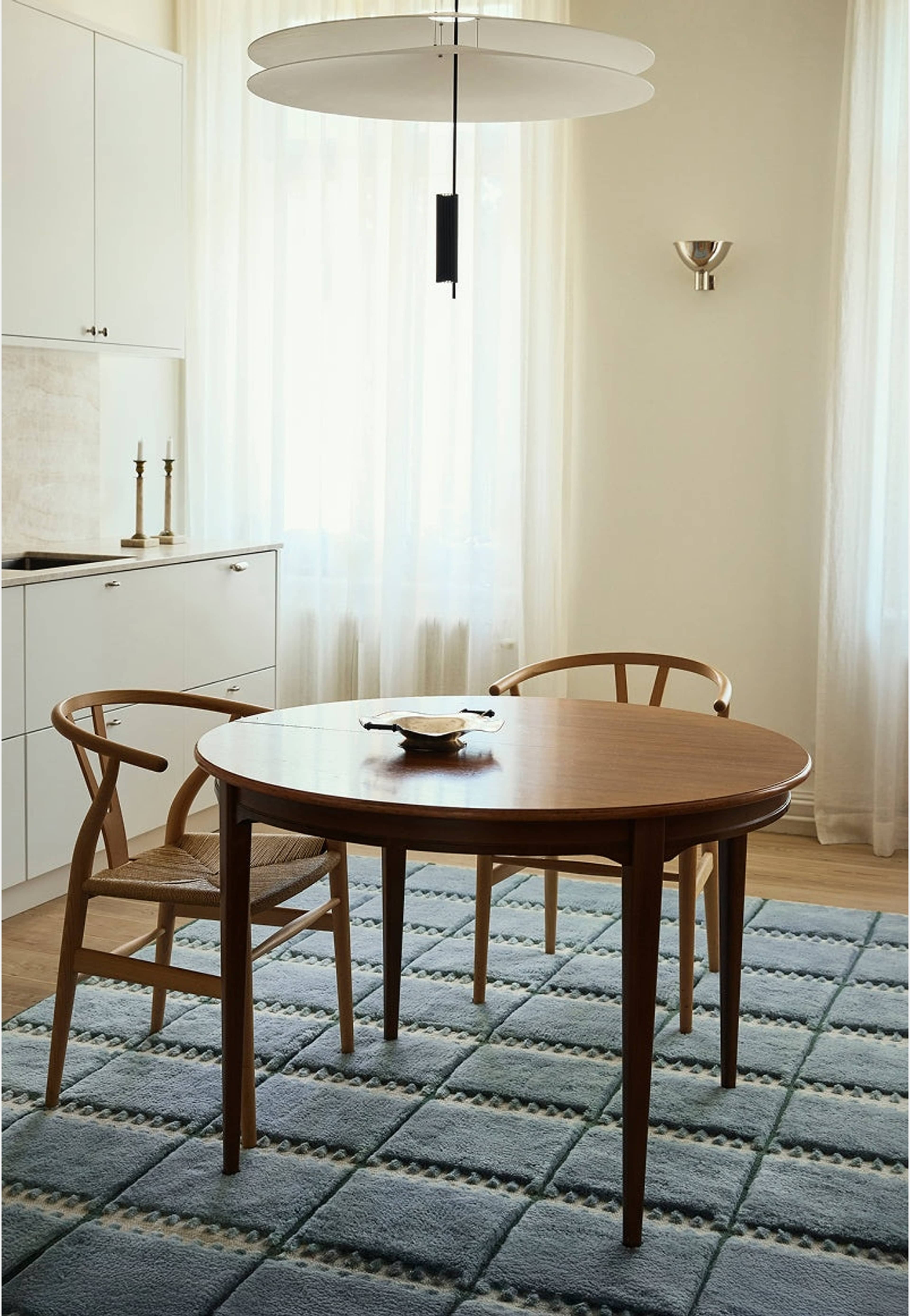 Lilly Ullmatta Blue, från Layered, i färgen blue. Klicka för att öppna bilden i stort format