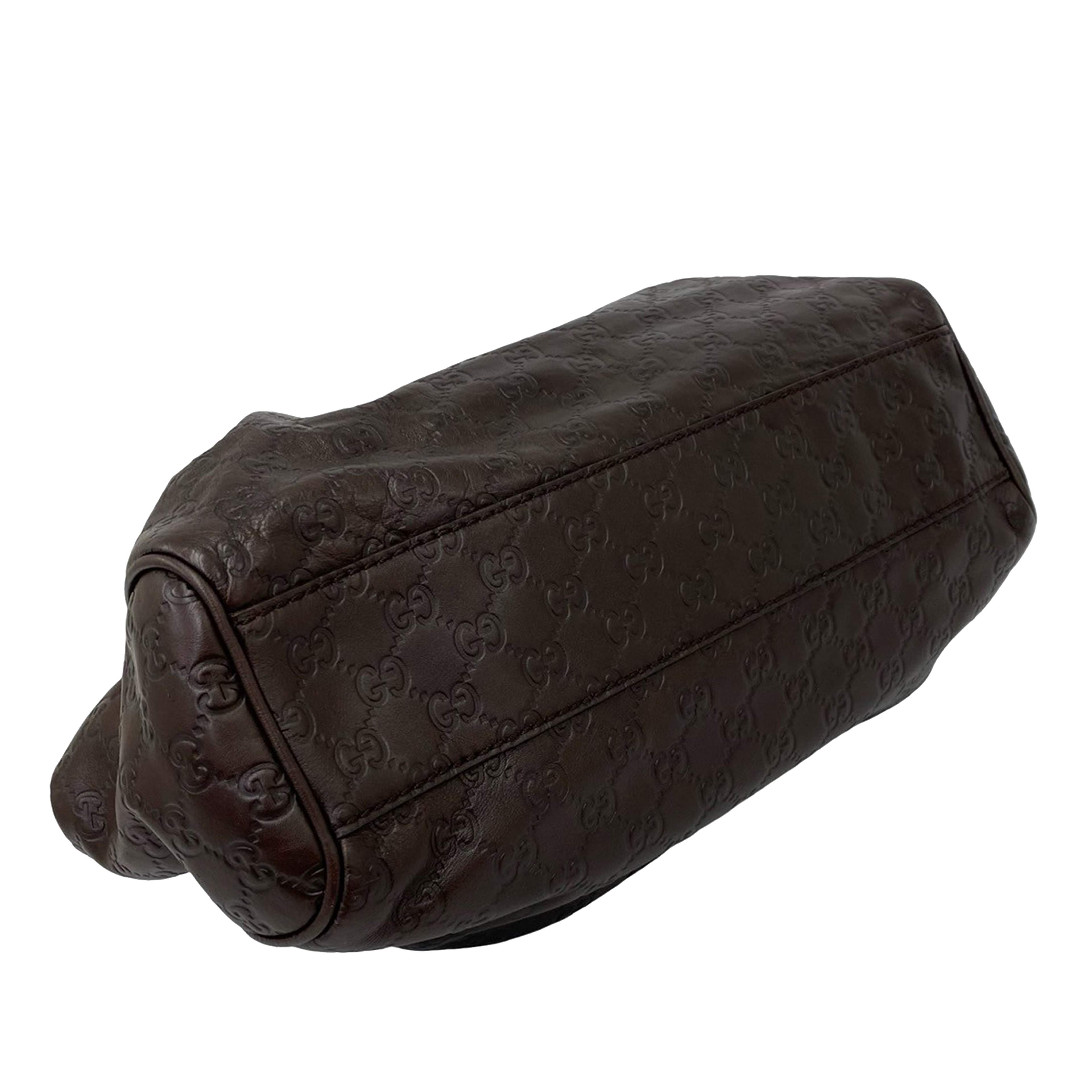 Gucci Medium Guccissima Sukey Tote, från Luxclusif, i färgen brun. Klicka för att öppna bilden i stort format