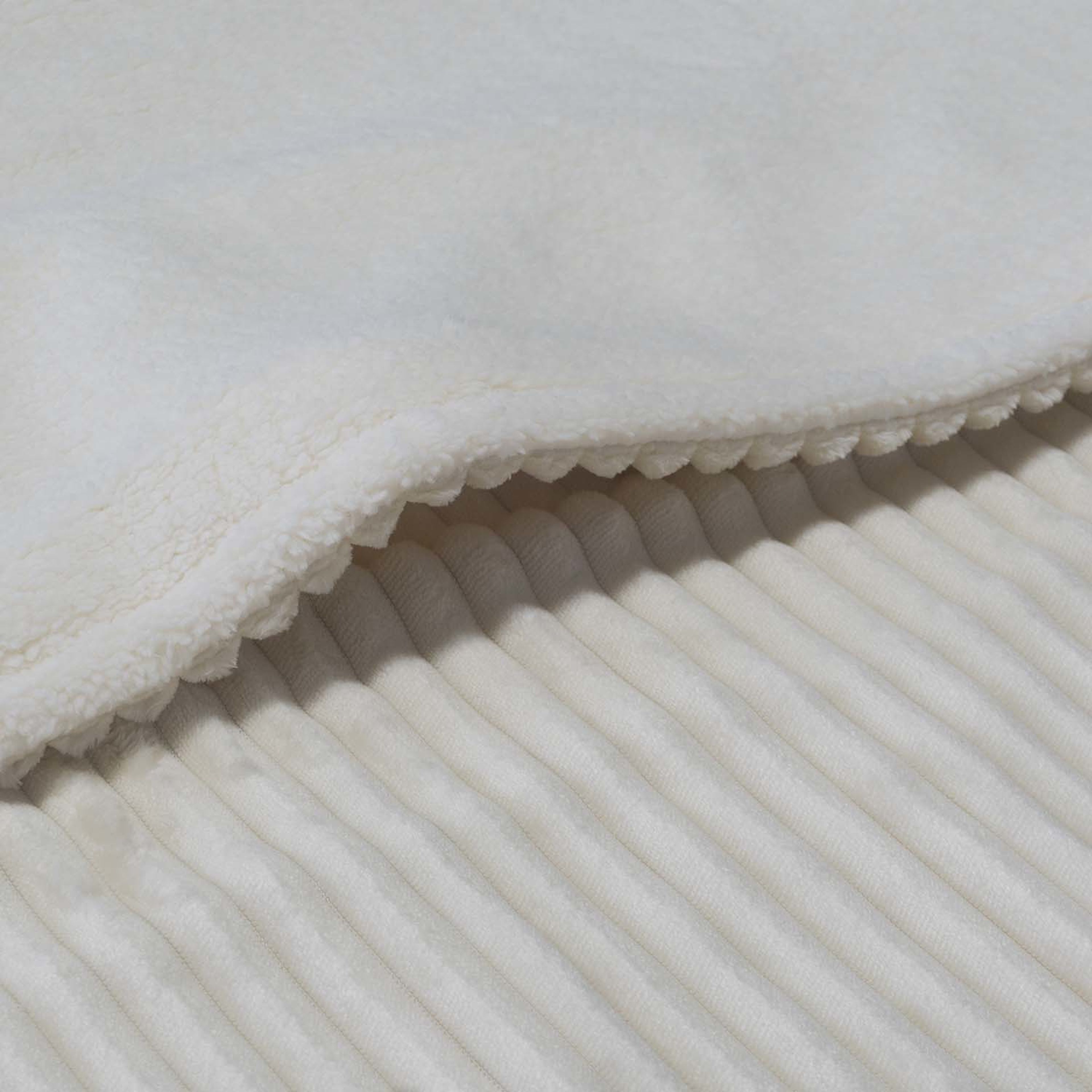 Värmefilt Koomy 180x130cm 140w Cream, från Terraillon, i färgen cream. Klicka för att öppna bilden i stort format