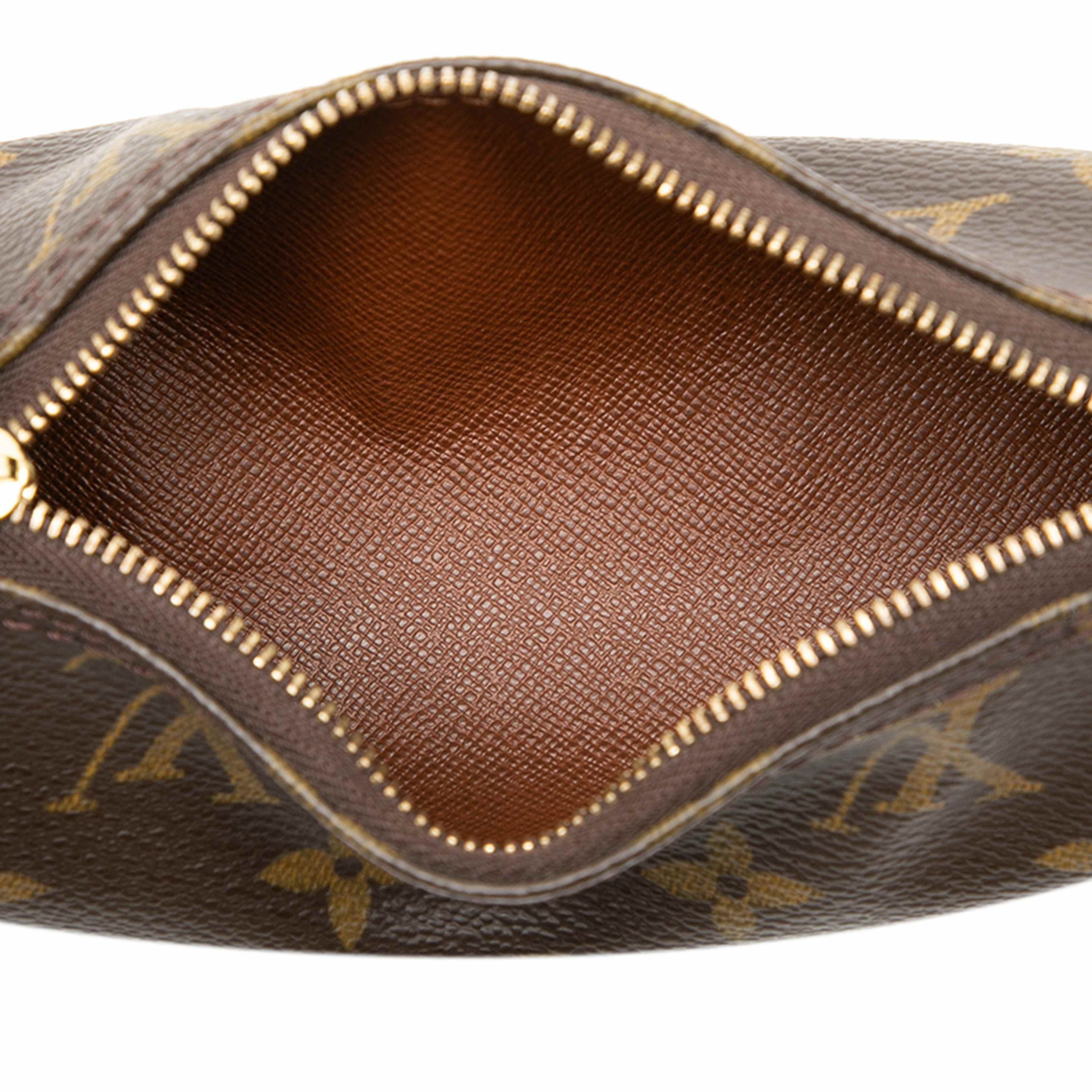 Louis Vuitton Monogram Papillon Pochette, från Luxclusif, i färgen brown. Klicka för att öppna bilden i stort format