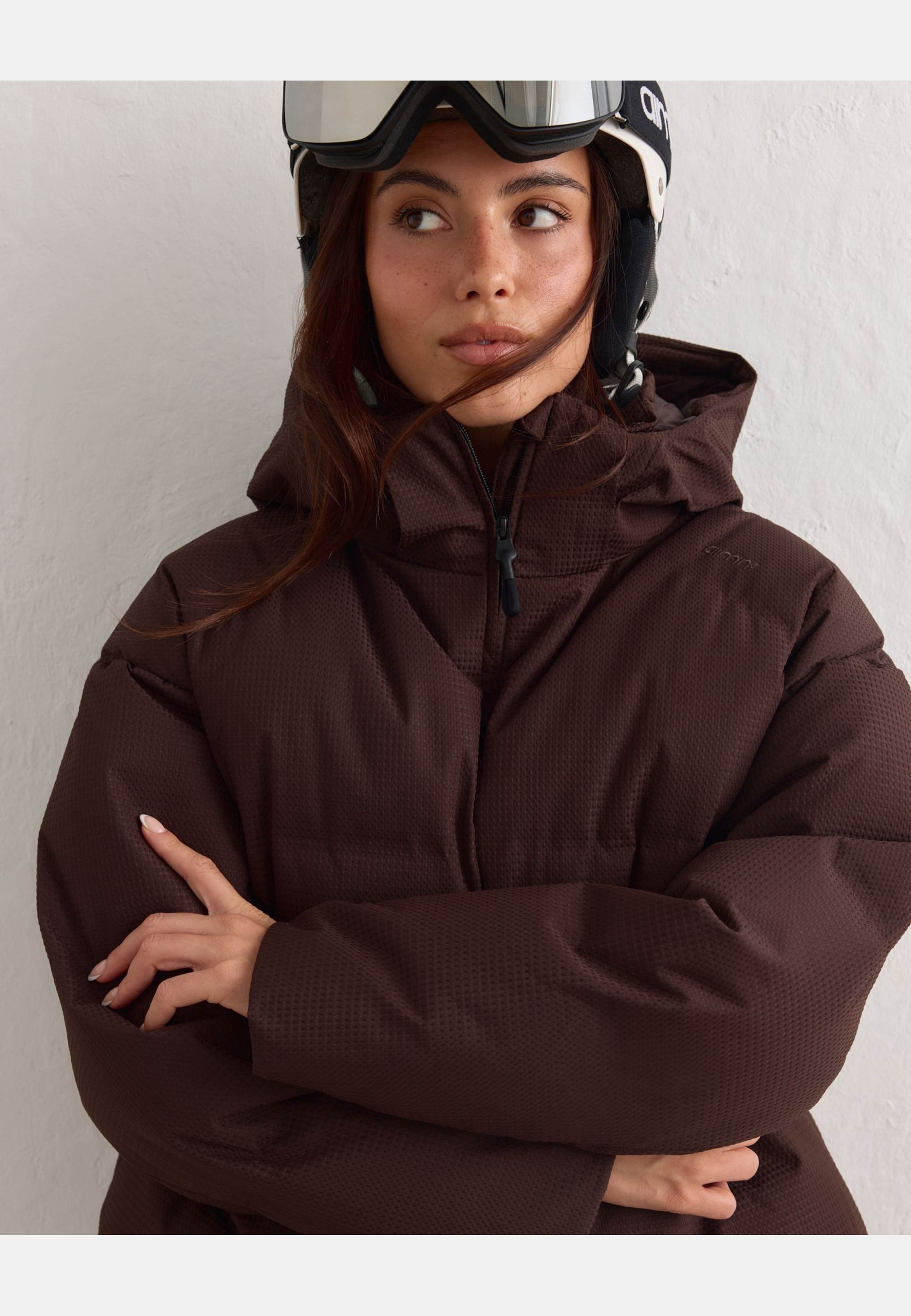 Cortina Puffer Jacket, från aim'n, i färgen chocolate. Klicka för att öppna bilden i stort format