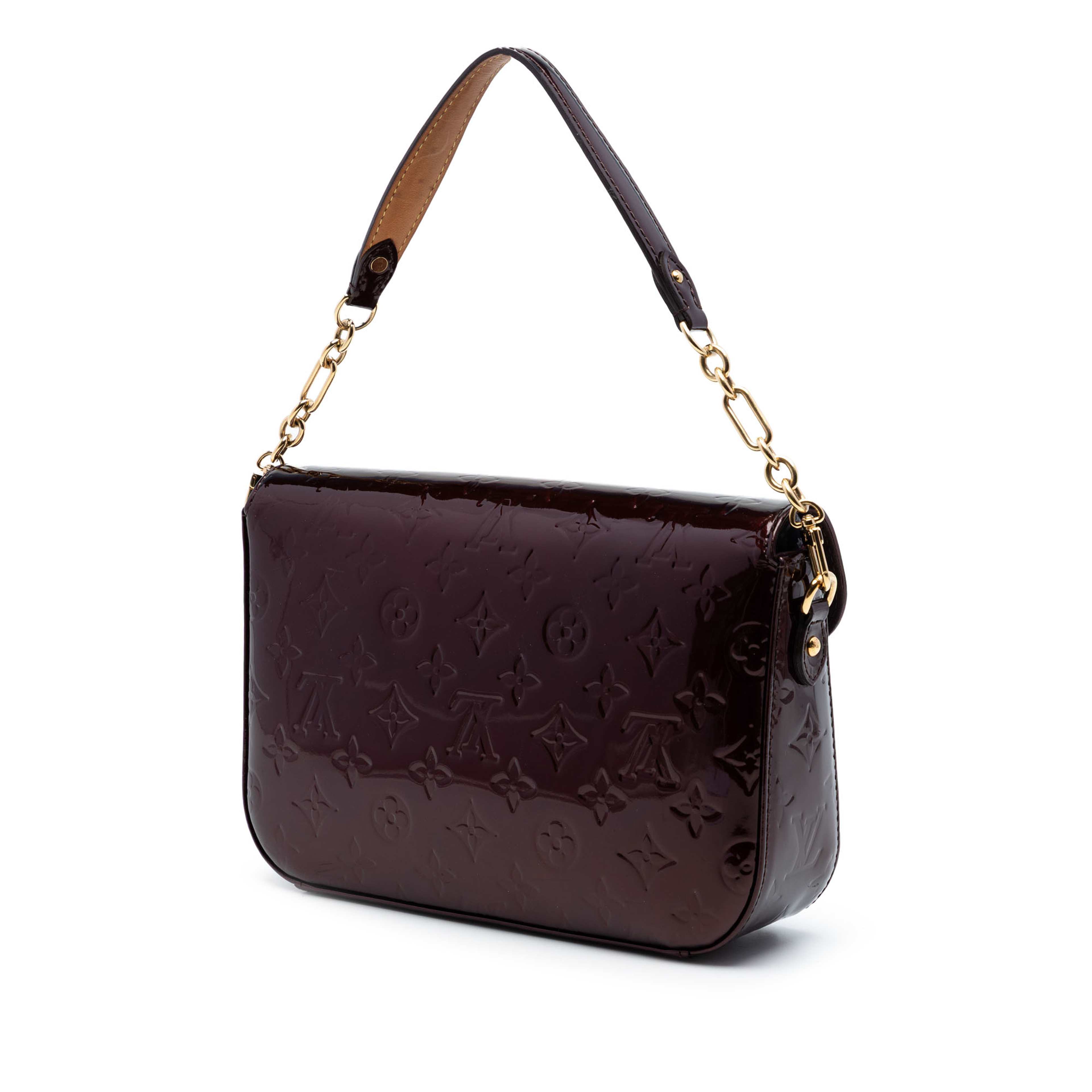 Louis Vuitton Monogram Vernis Rodeo Drive, från Luxclusif, i färgen purpur. Klicka för att öppna bilden i stort format