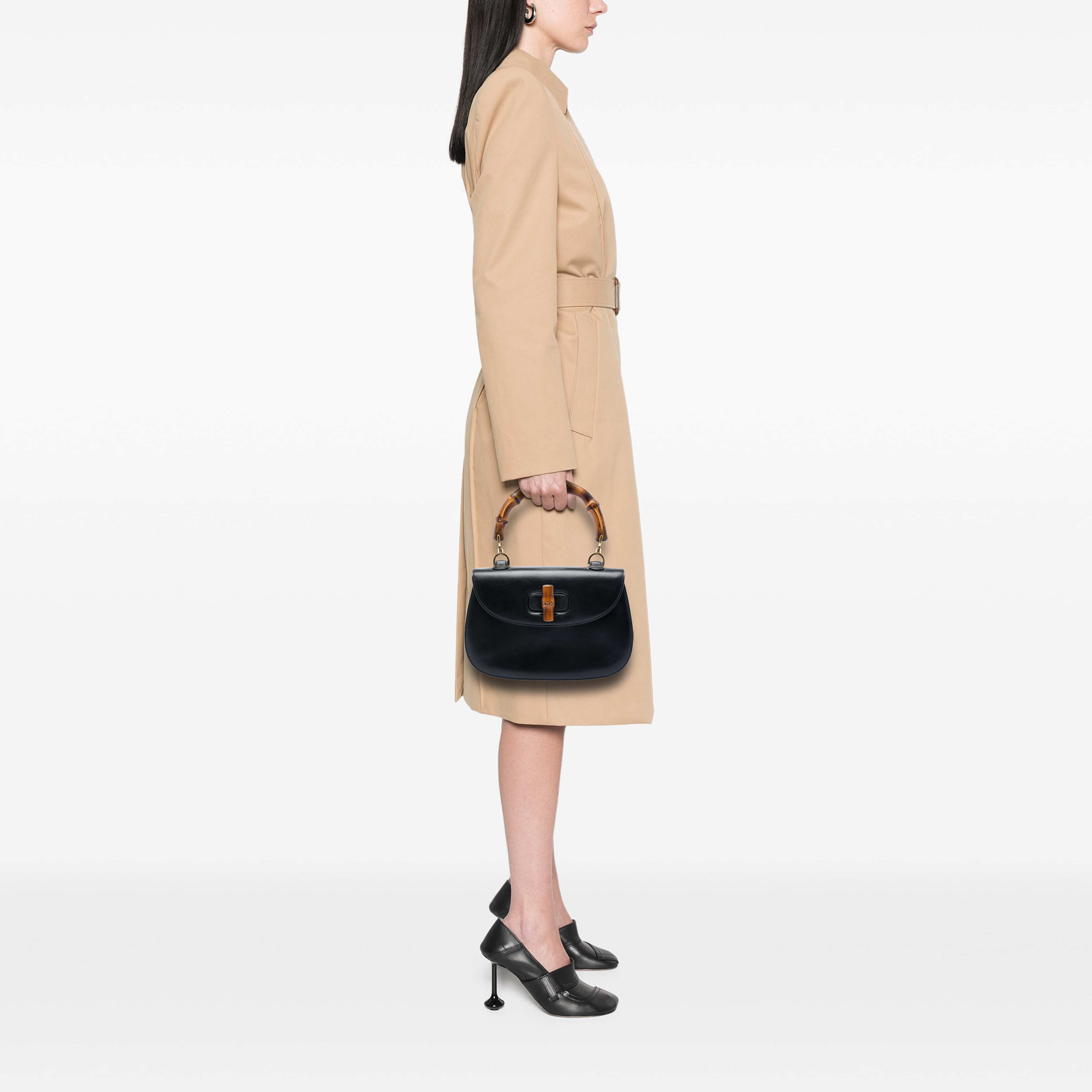 Gucci Calfskin Bamboo Night, från Luxclusif, i färgen svart. Klicka för att öppna bilden i stort format