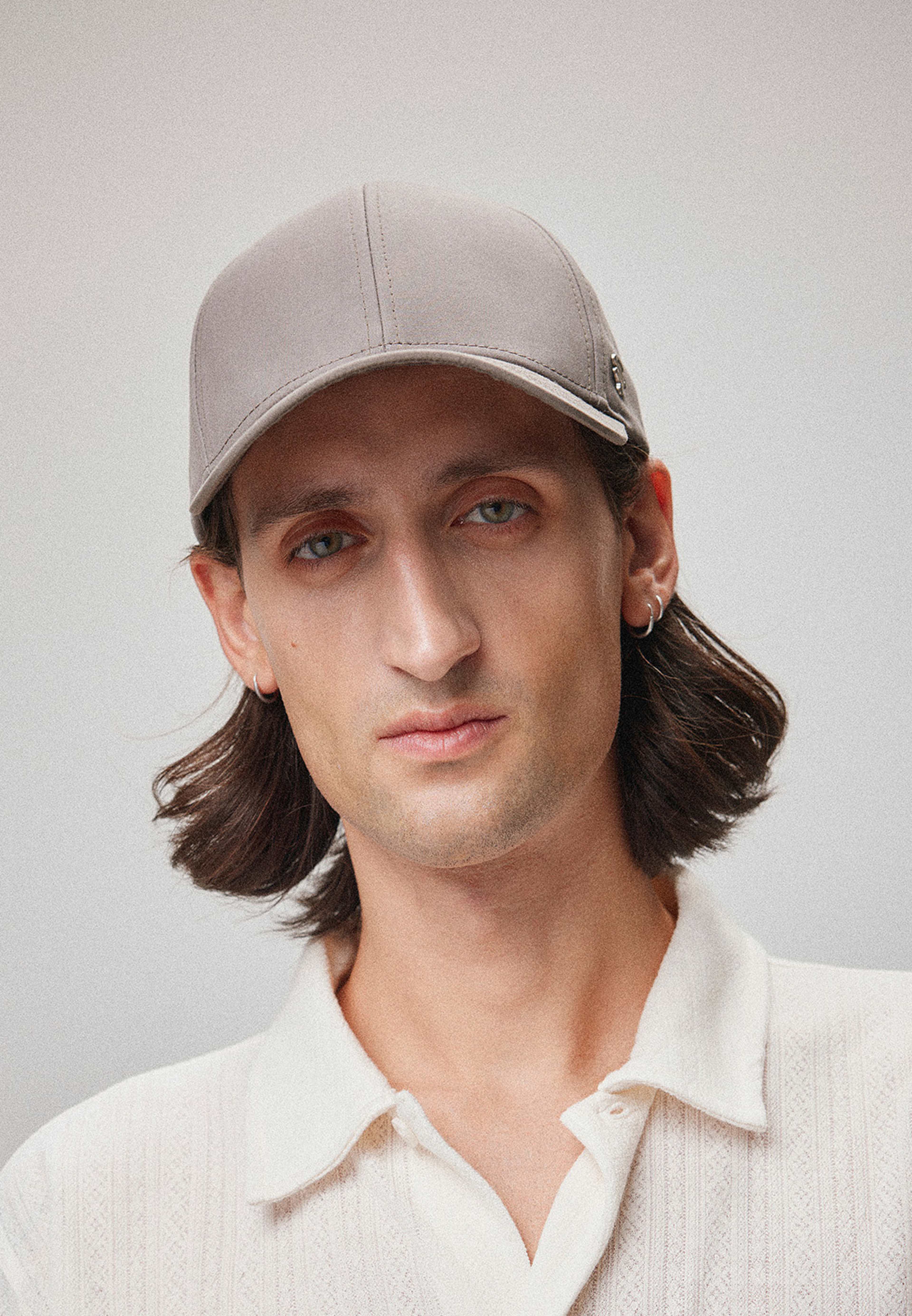 Baseball Cap 107 Ventile, från Stiksen, i färgen taupe. Klicka för att öppna bilden i stort format