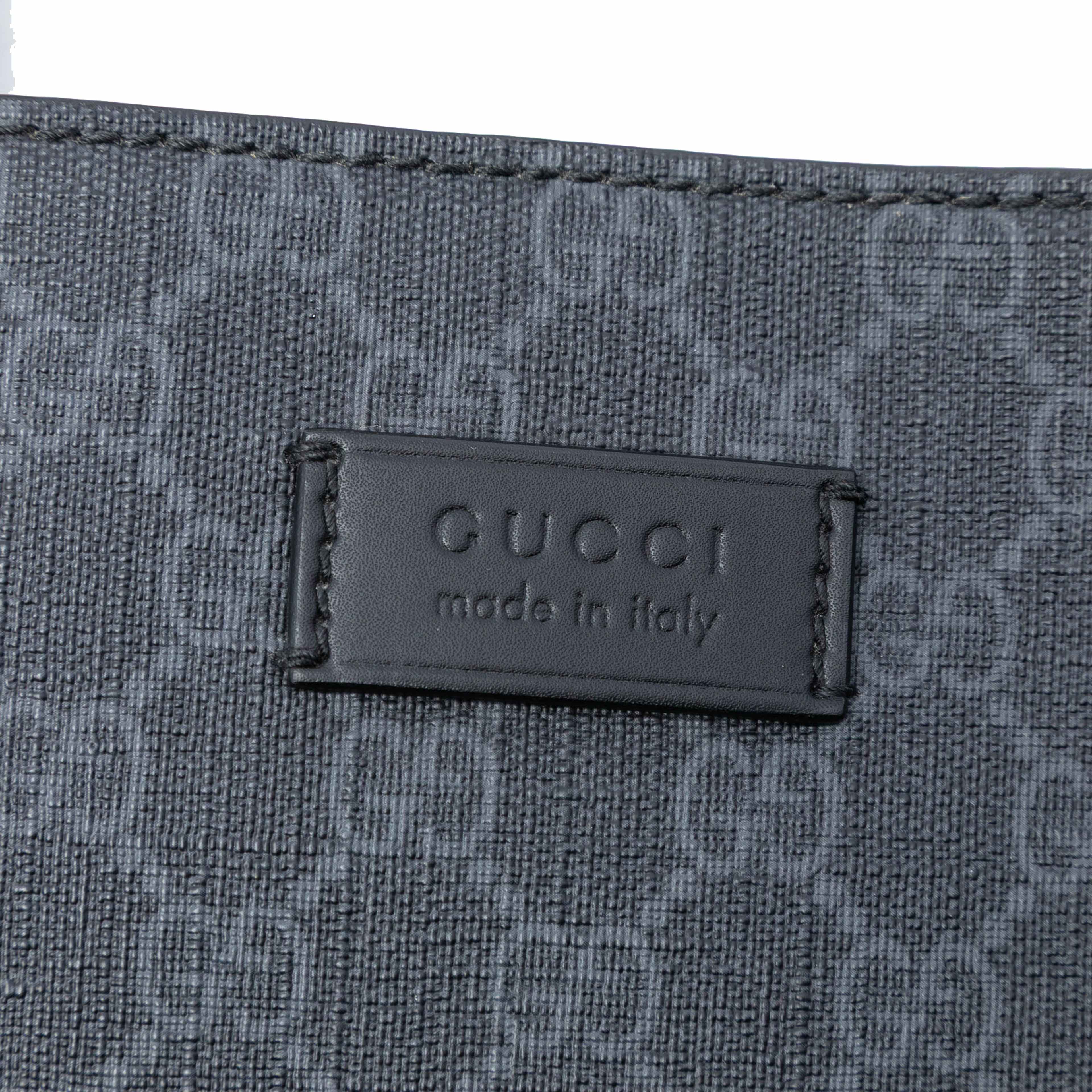 Gucci Gg Supreme Convertible Soft Tote, från Luxclusif, i färgen black. Klicka för att öppna bilden i stort format