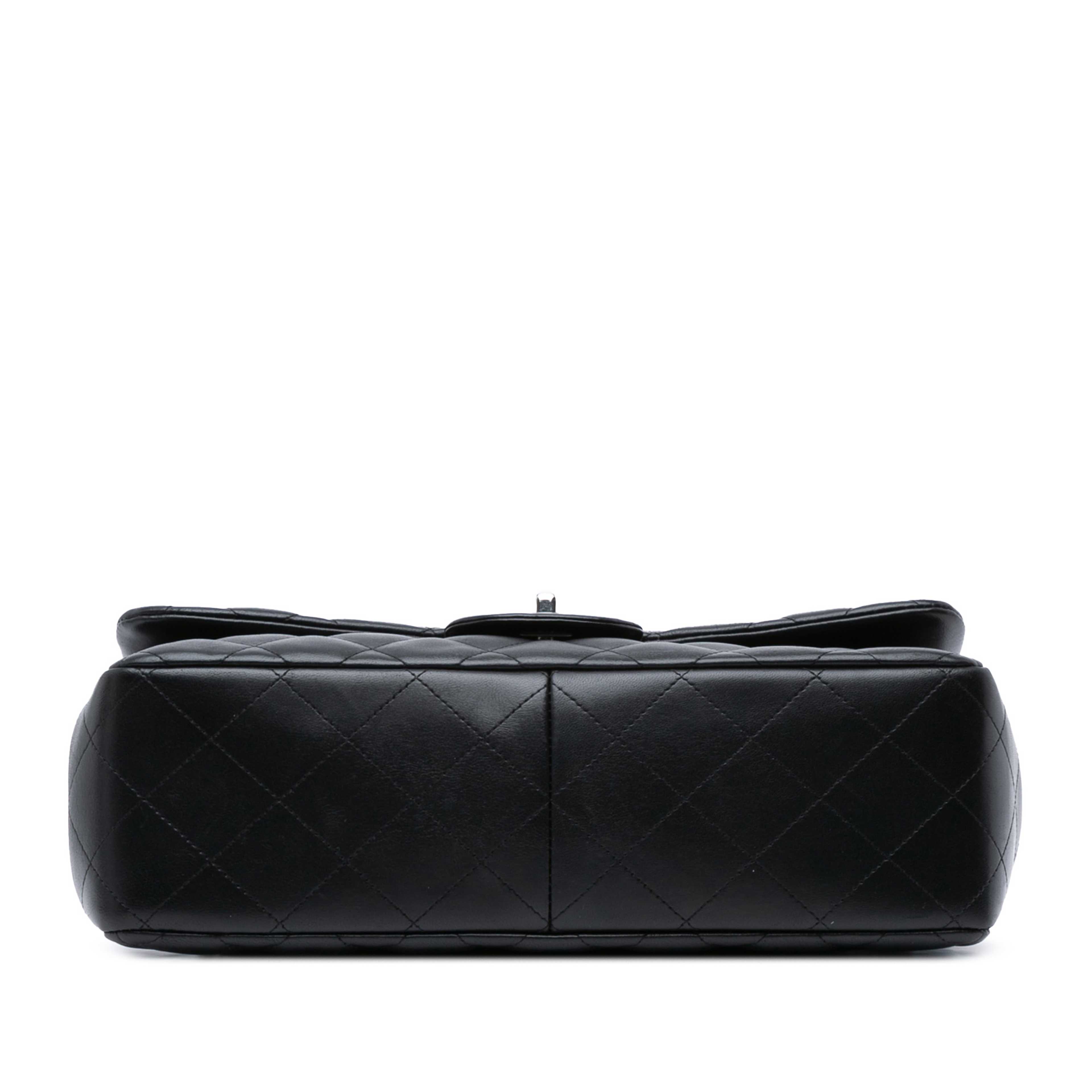 Chanel Jumbo Classic Lambskin Double Flap