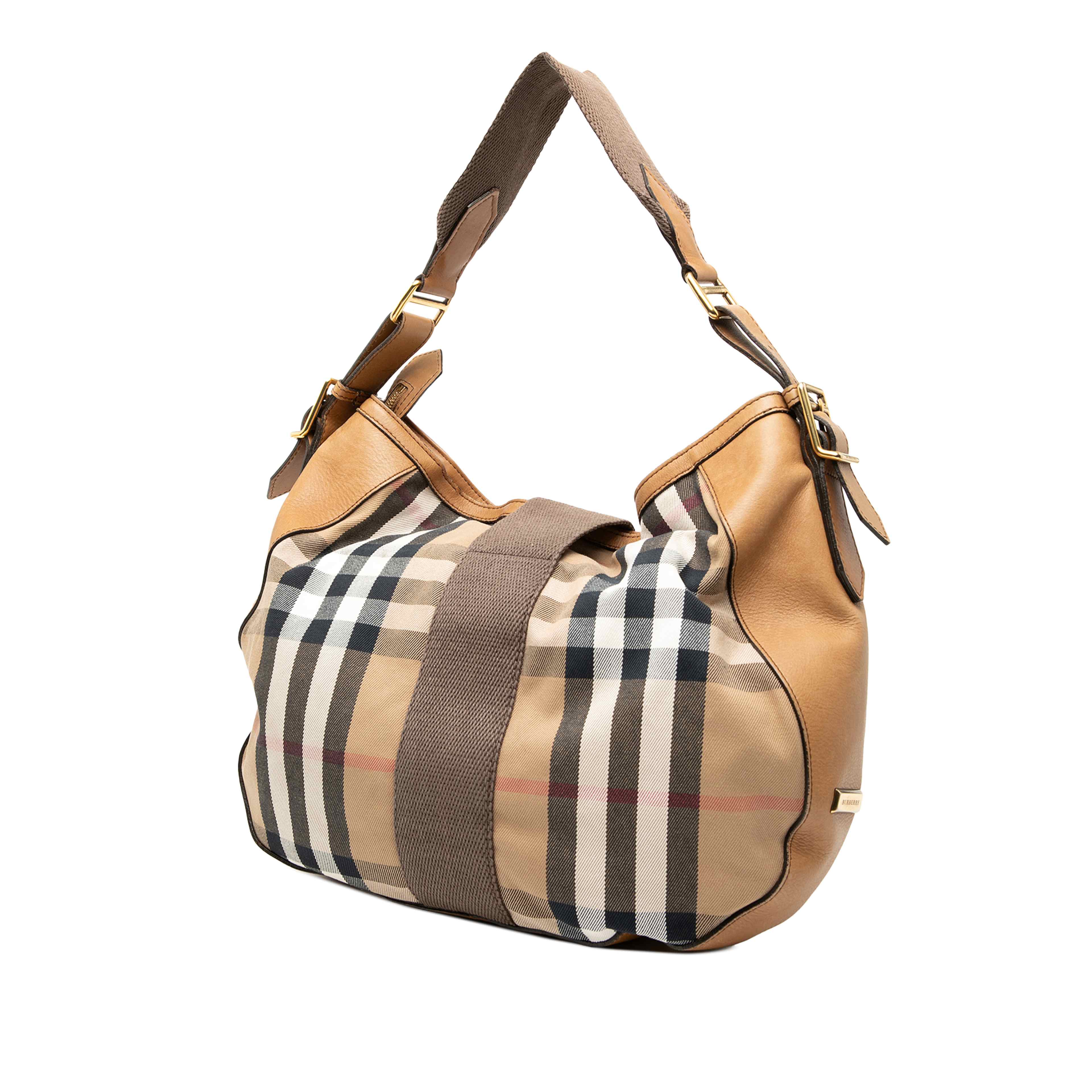 Burberry Medium House Check Canvas Ashwood Hobo, från Luxclusif, i färgen light brown. Klicka för att öppna bilden i stort format