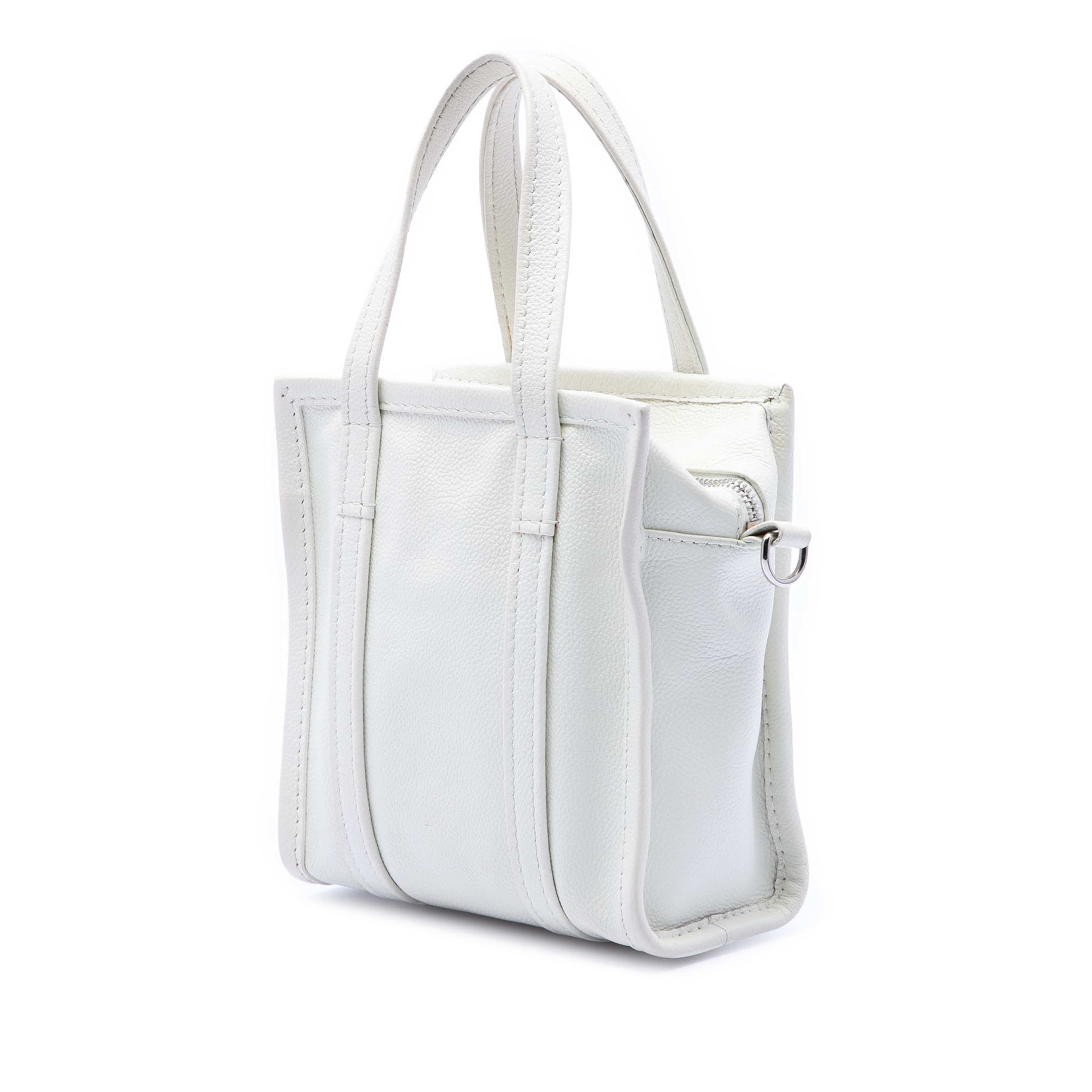 Balenciaga Lambskin Bazar Shopper Satchel Xxs, från Luxclusif, i färgen beige. Klicka för att öppna bilden i stort format